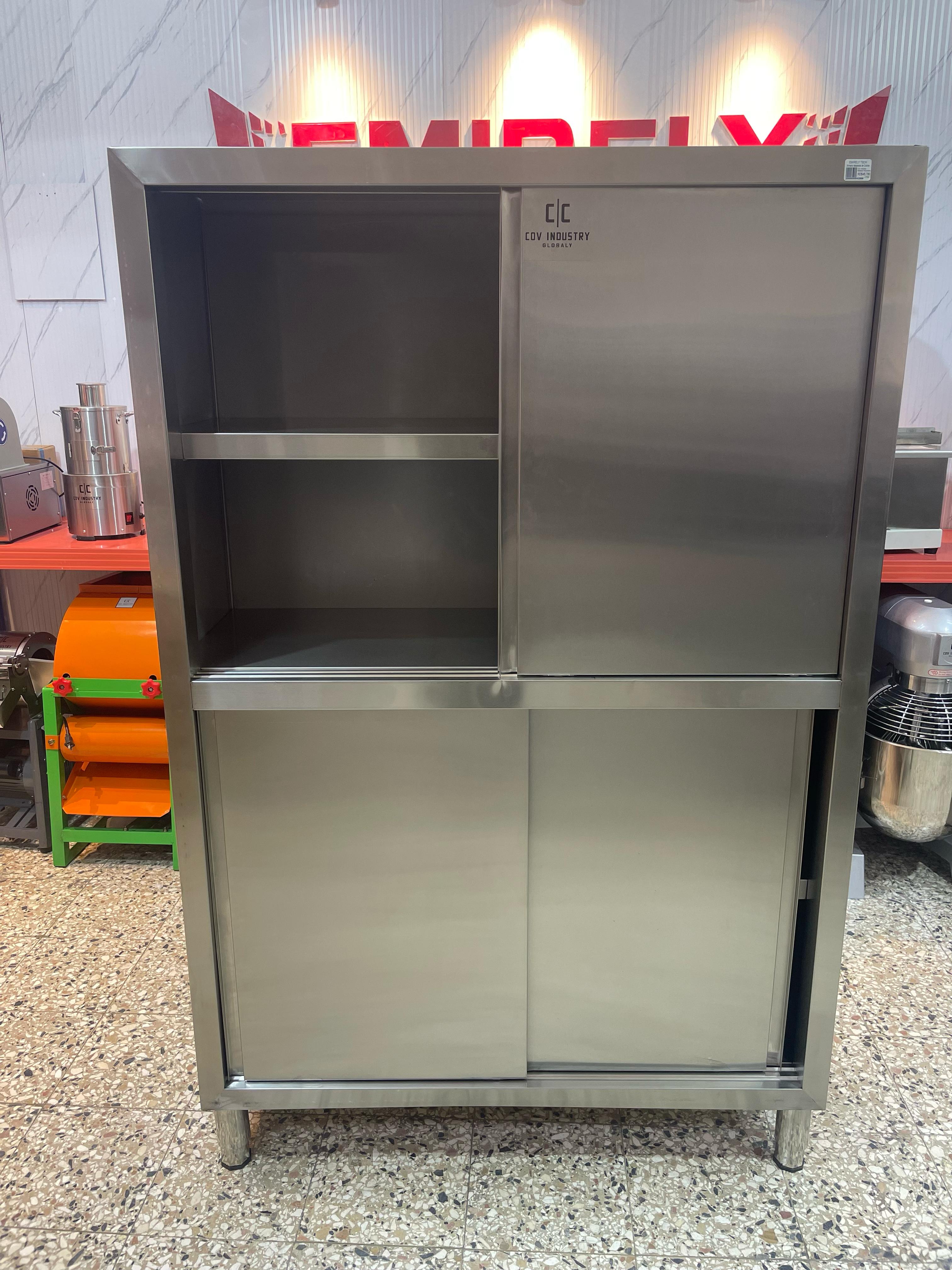 Gabinete tipo armario de cocina industrial Foto 7270809-4.jpg