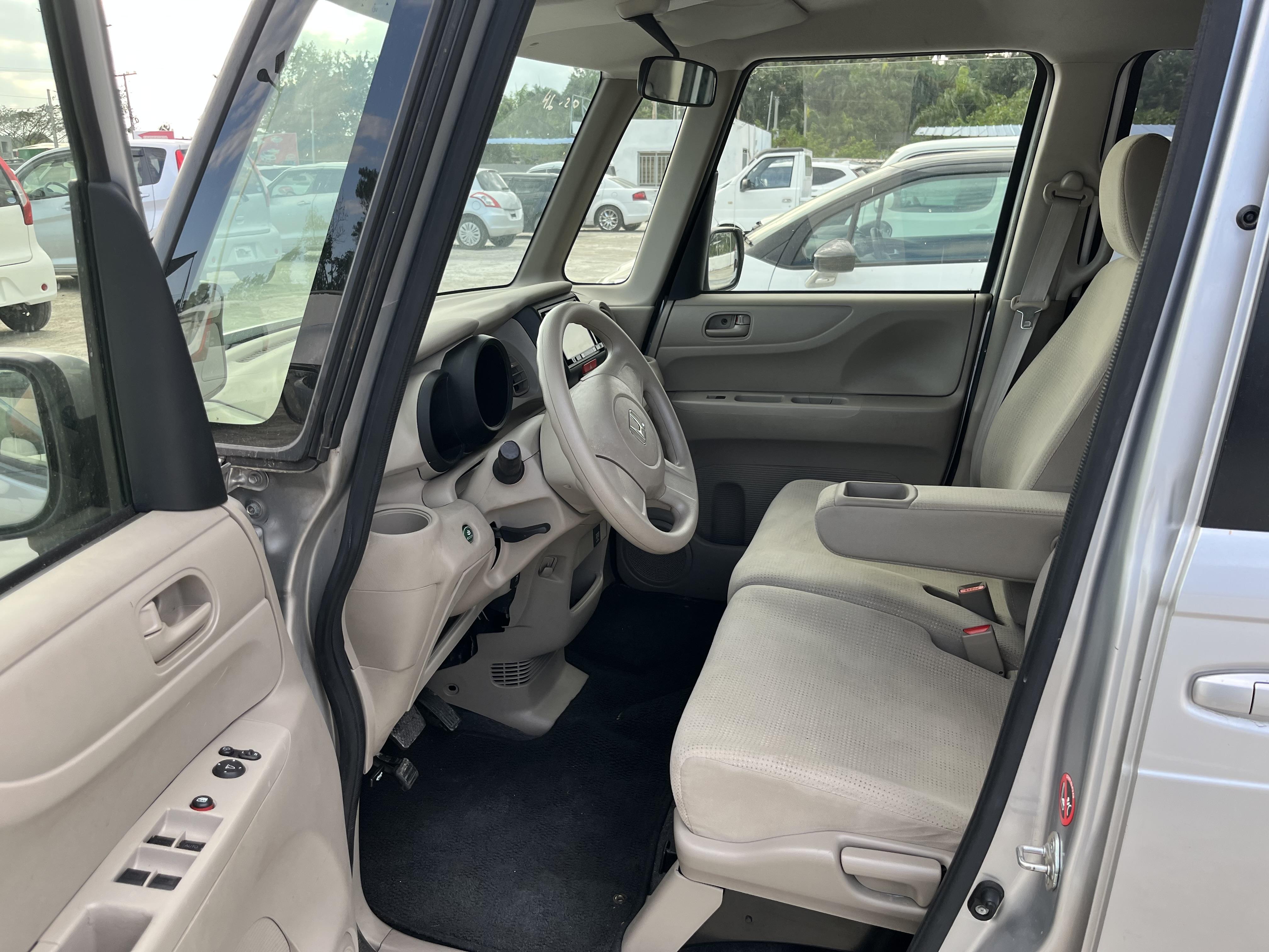 Honda NBox 2017 Foto 7270818-5.jpg