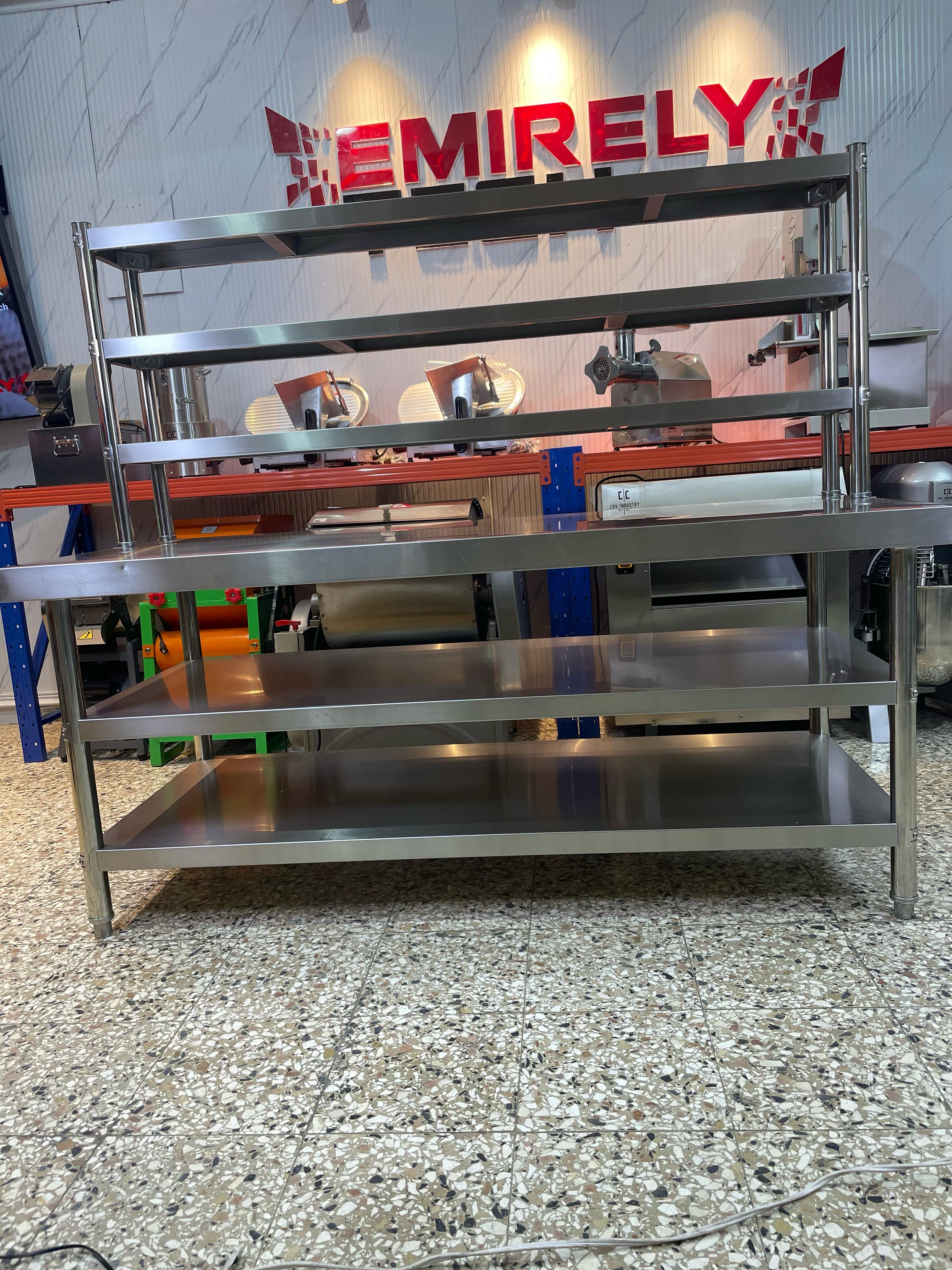 Mesa de trabajo de 3 niveles acero inoxidable para cocina comercial Foto 7270841-3.jpg