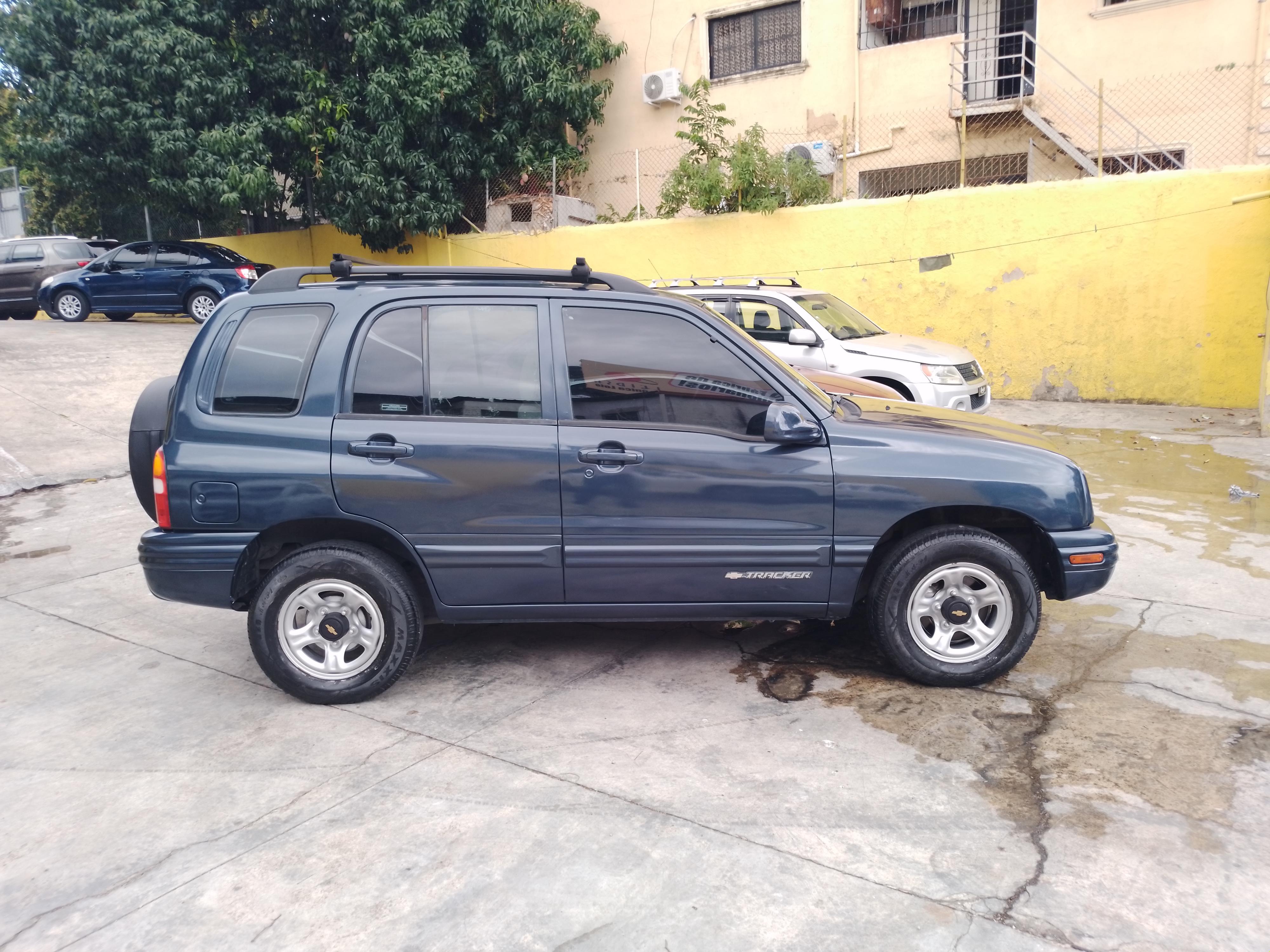 Chevrolet Tracker 2000 de 4 cilindro 4x4 Foto 7270843-4.jpg