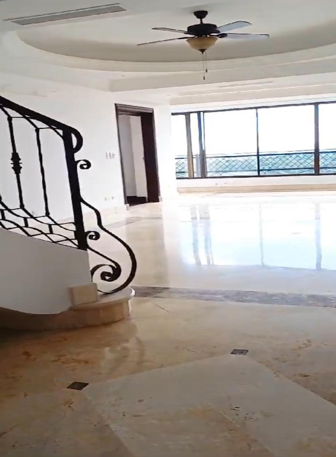 Super Penthouse CON VISTA AL MAR y al CAROL MORGAN Bella Vista Sur 700 Foto 7270857-12.jpg