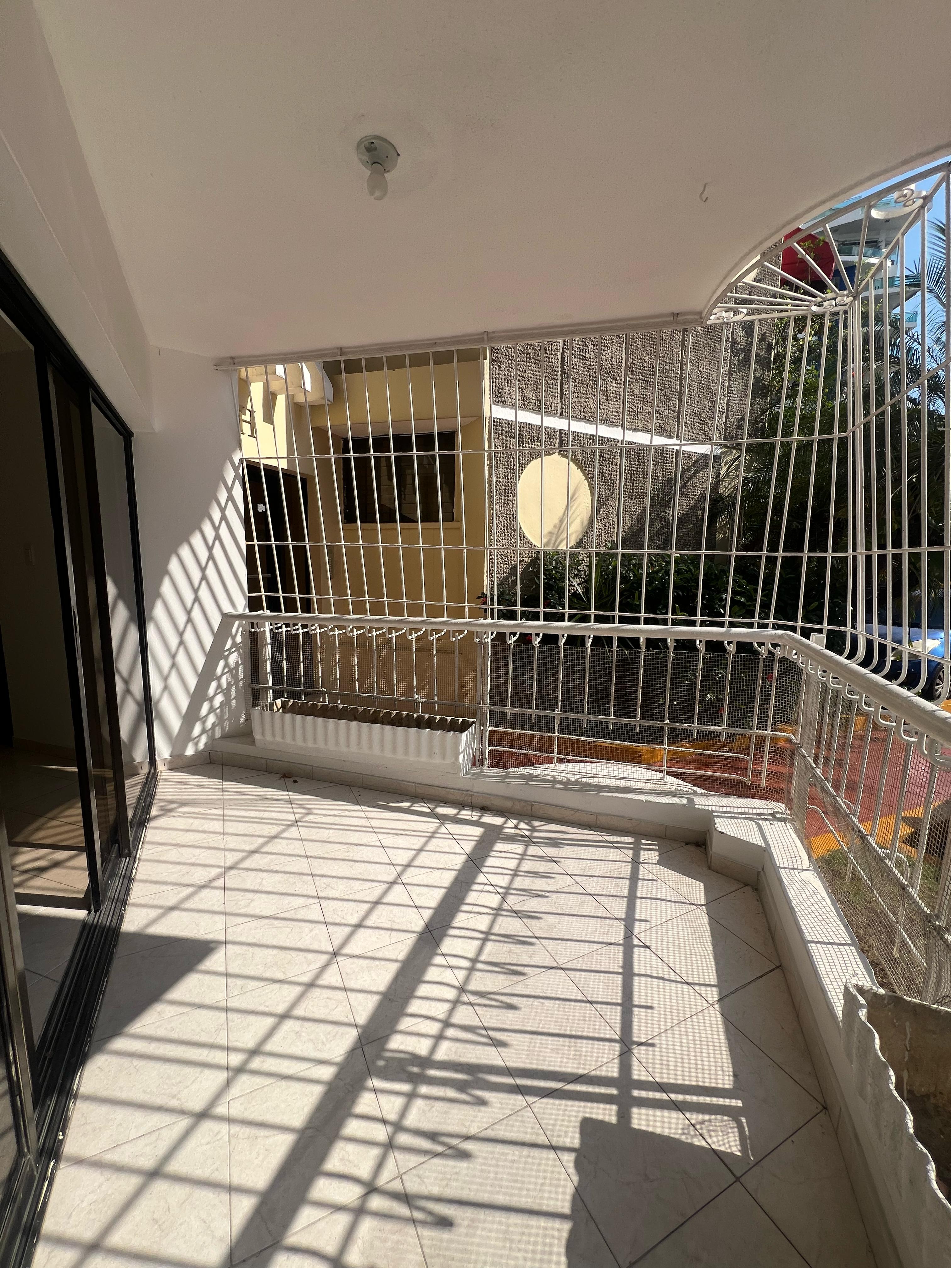 Alquilo y Vendo Apartamento en la Esperilla 1er nivel prox al parque i Foto 7270866-7.jpg