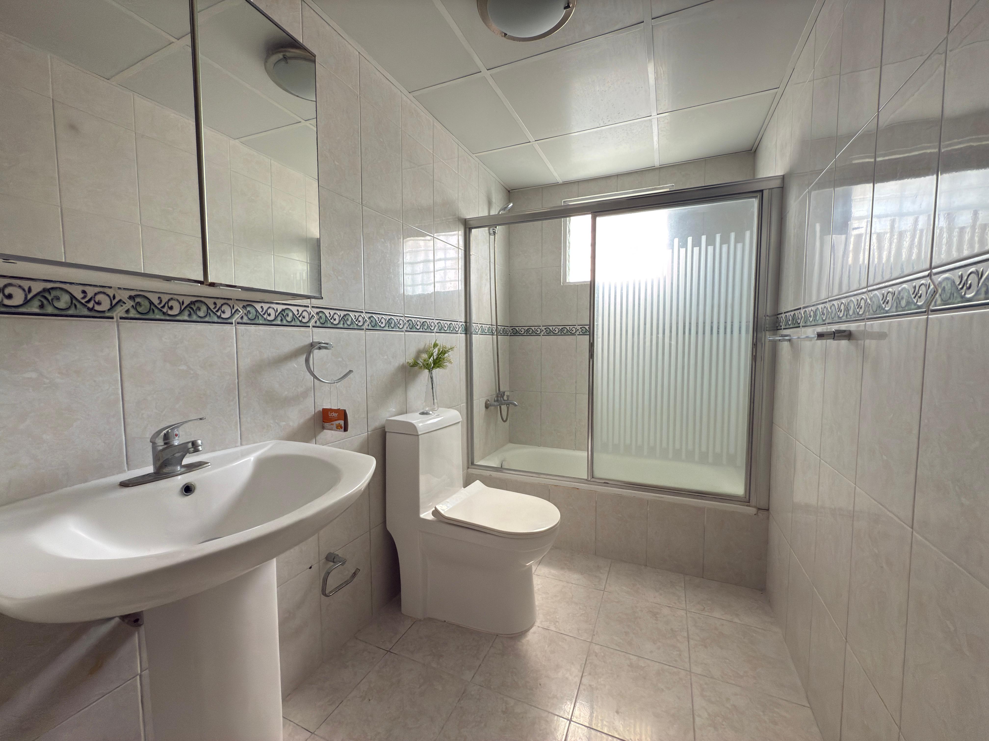 VENDO Apartamento De 2 Habitaciones Con Terraza Privada En Arroyo Hond Foto 7270867-5.jpg
