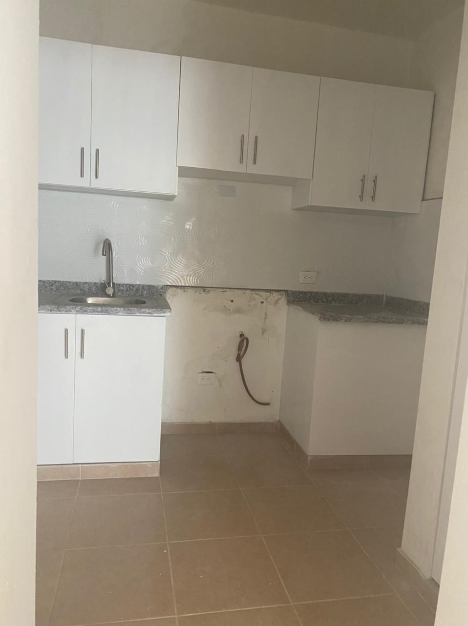 Vendo Apartamento en Santo Domingo Este  Foto 7271018-9.jpg