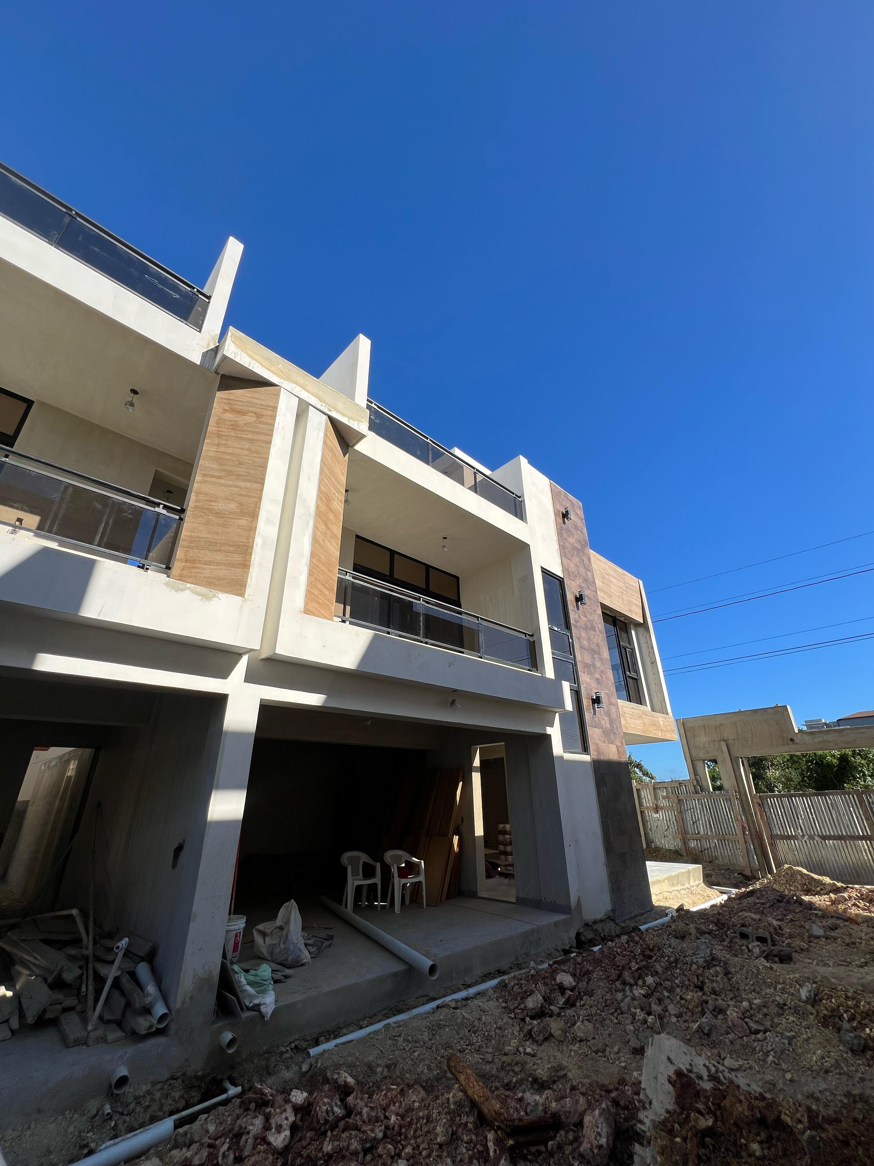 VENDO  Casas en PRADO ORIENTAL de 2 Niveles 250mts2 Foto 7271025-4.jpg