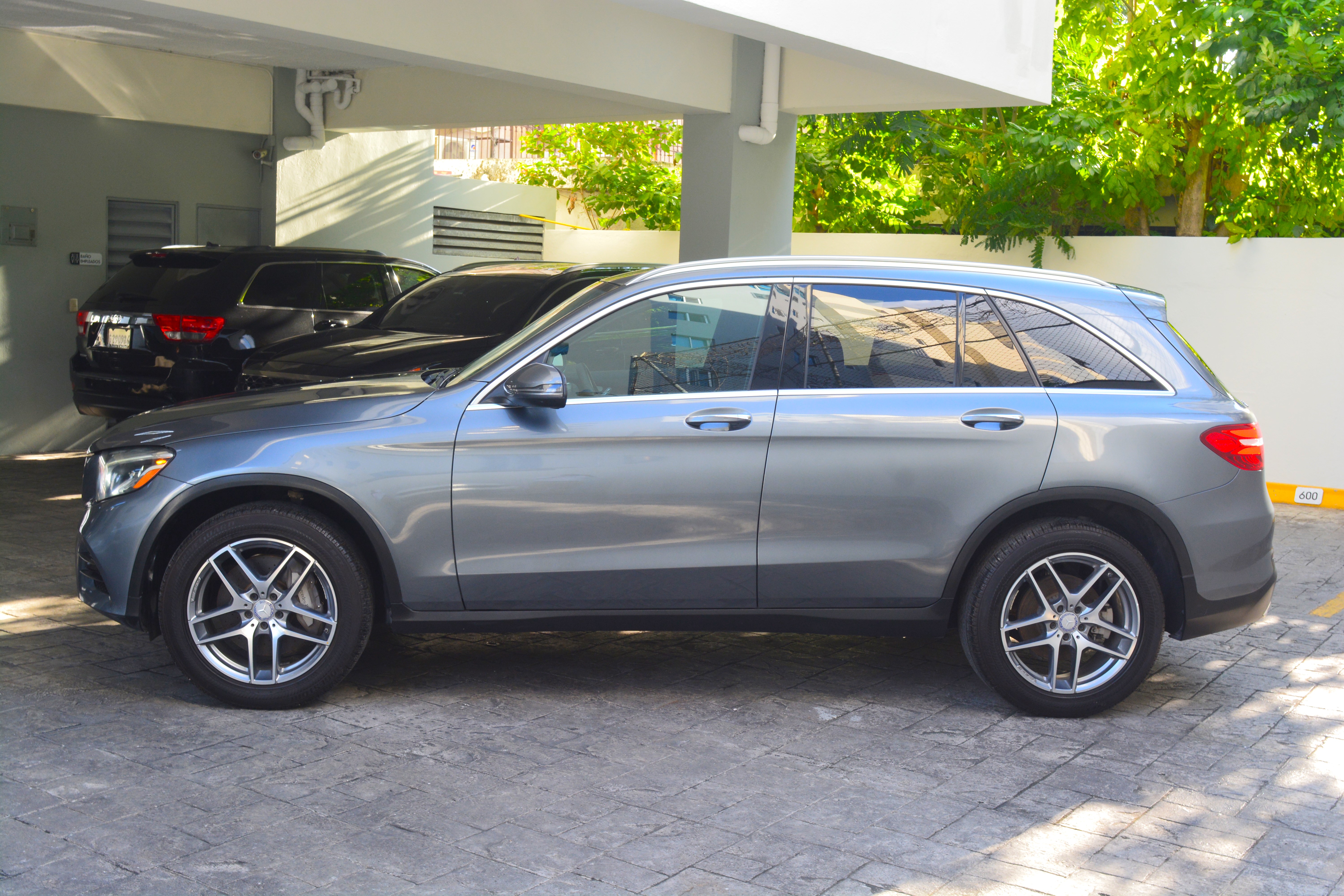 Mercedes Benz GLC 300 2017  Foto 7271026-5.jpg