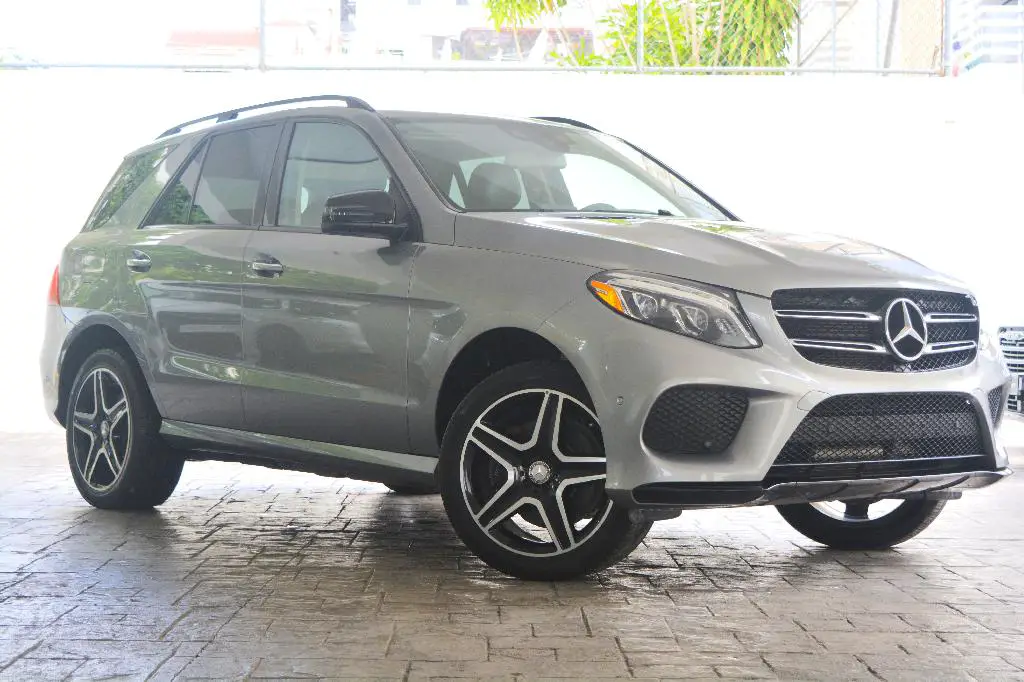 Mercedes Benz GLE 350 2016 KIT AMG Foto 7271028-1.jpg