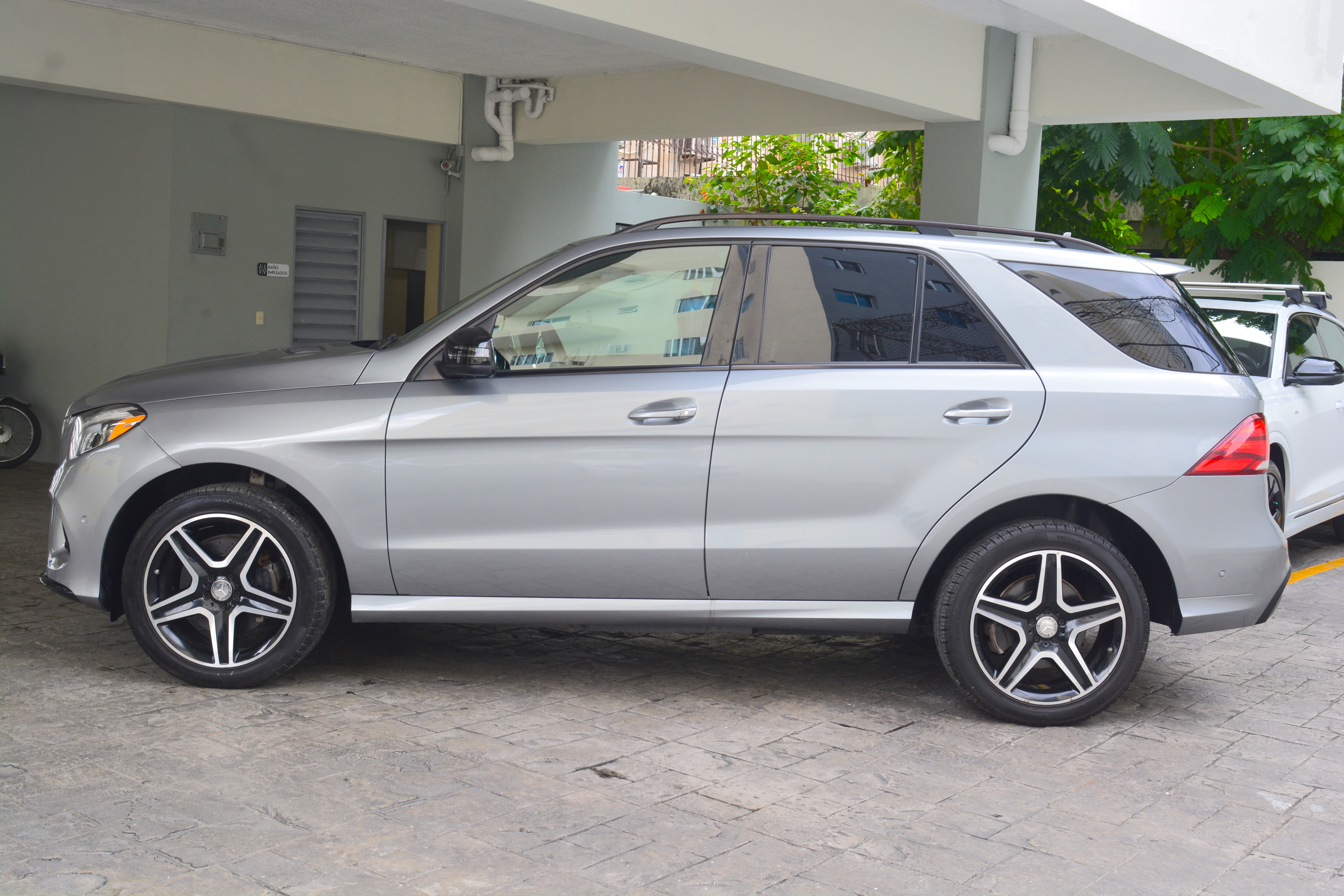 Mercedes Benz GLE 350 2016 KIT AMG Foto 7271028-5.jpg