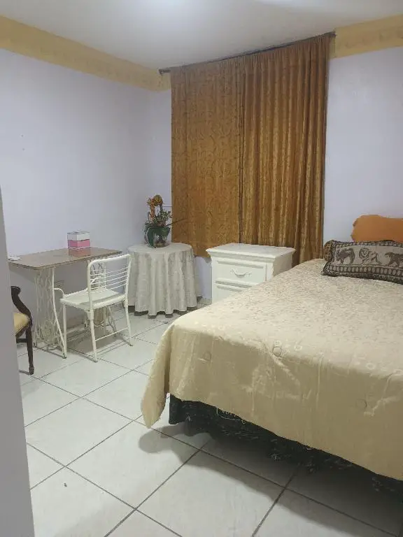 Habitacion amoblada Av. abraham Lincoln Foto 7271029-1.jpg