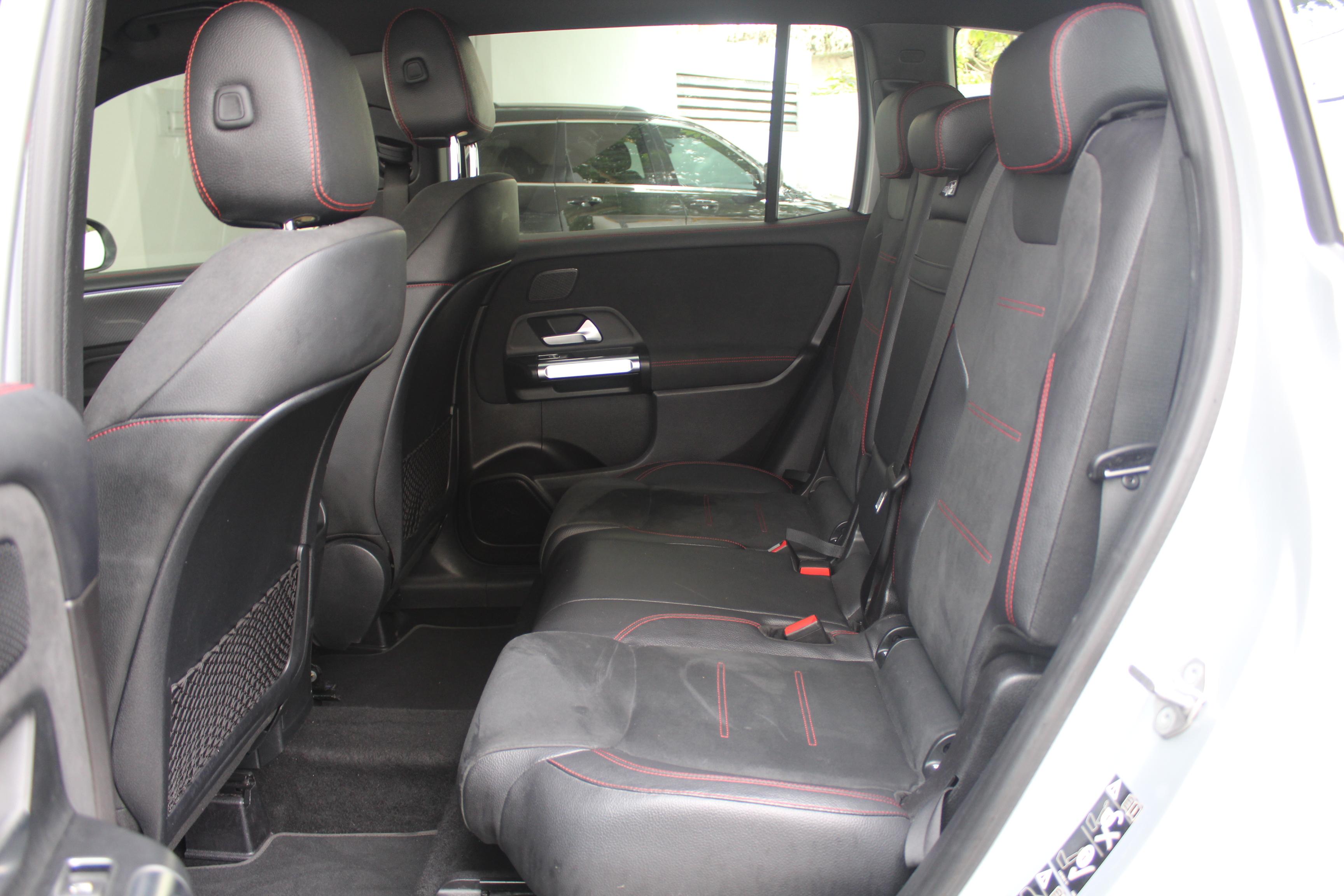 Mercedes Benz GLB 200 AMG 2020 AMG Foto 7271030-7.jpg