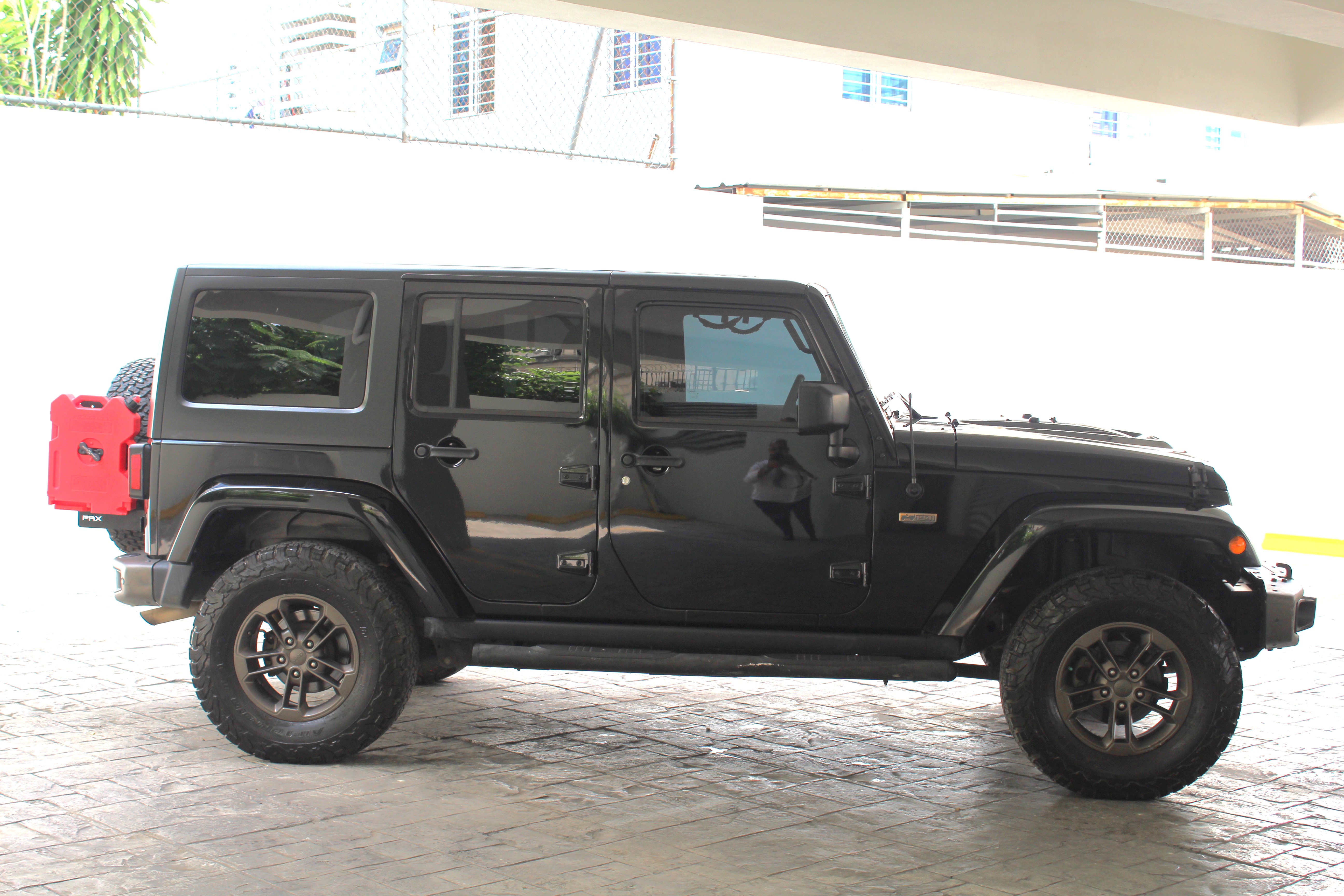 Jeep Ulimited Sport Sahara 2017 Foto 7271032-4.jpg