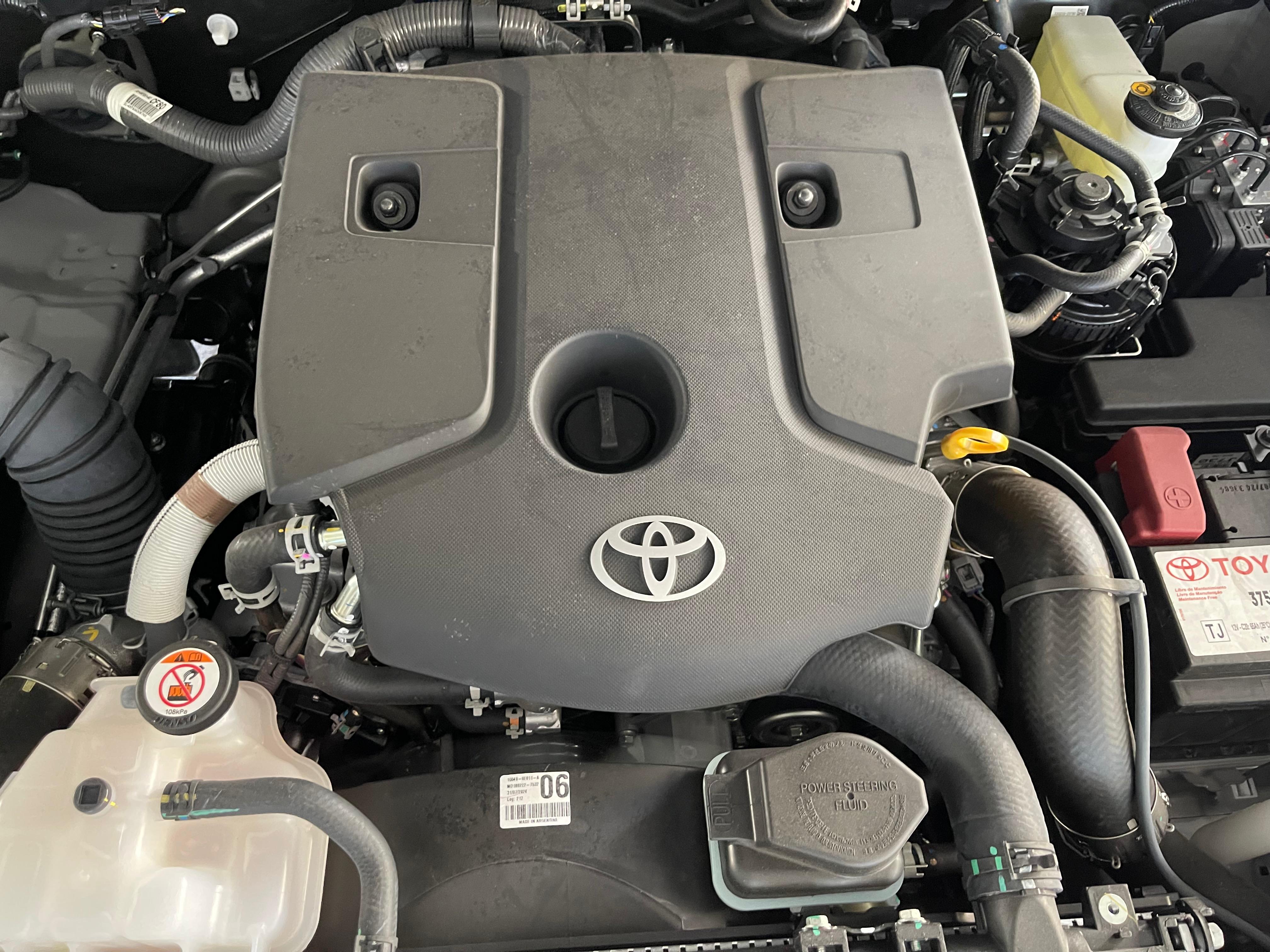 Toyota Hilux SRV 2025 Foto 7271034-9.jpg