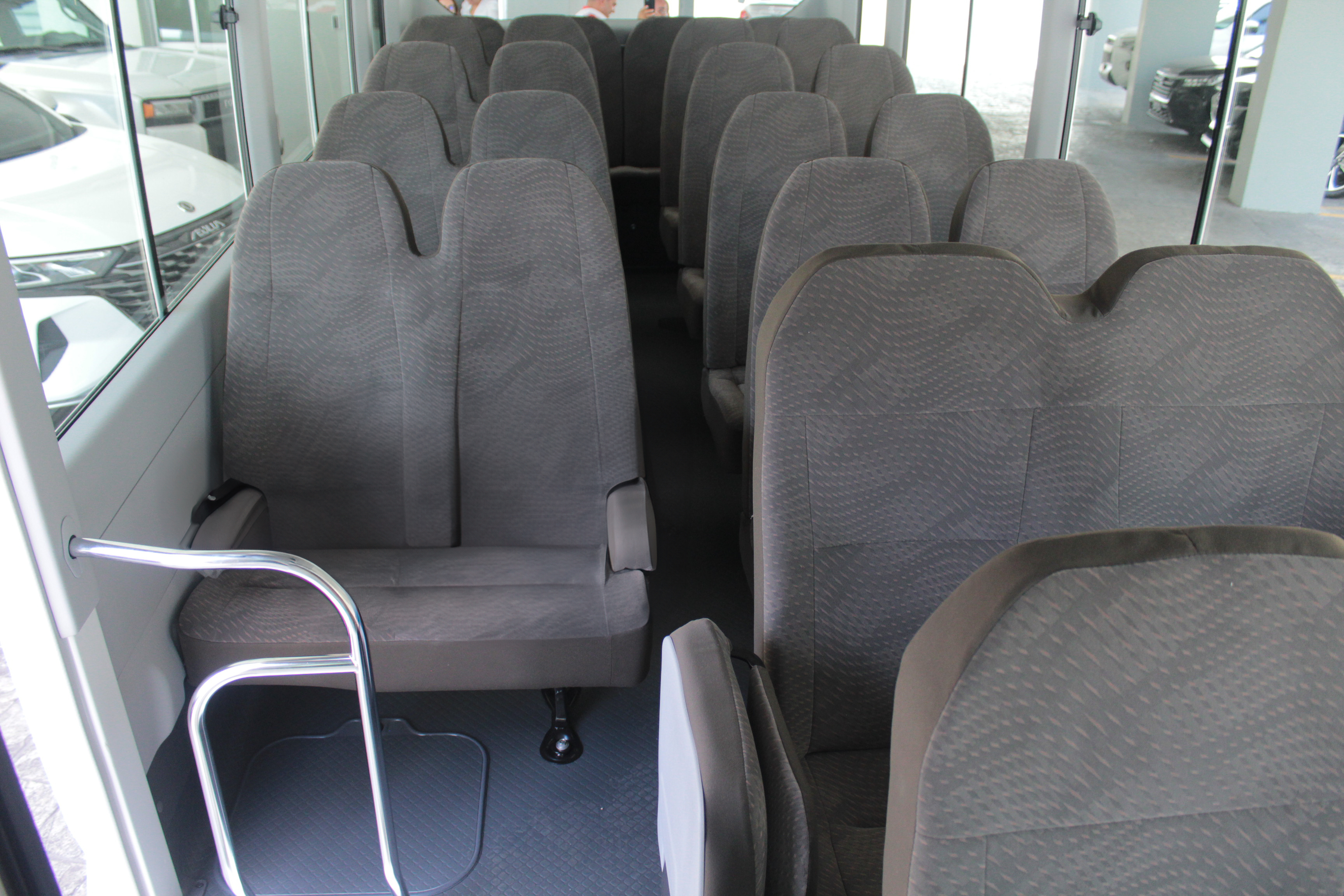 Toyota COASTER 2025 Foto 7271036-6.jpg