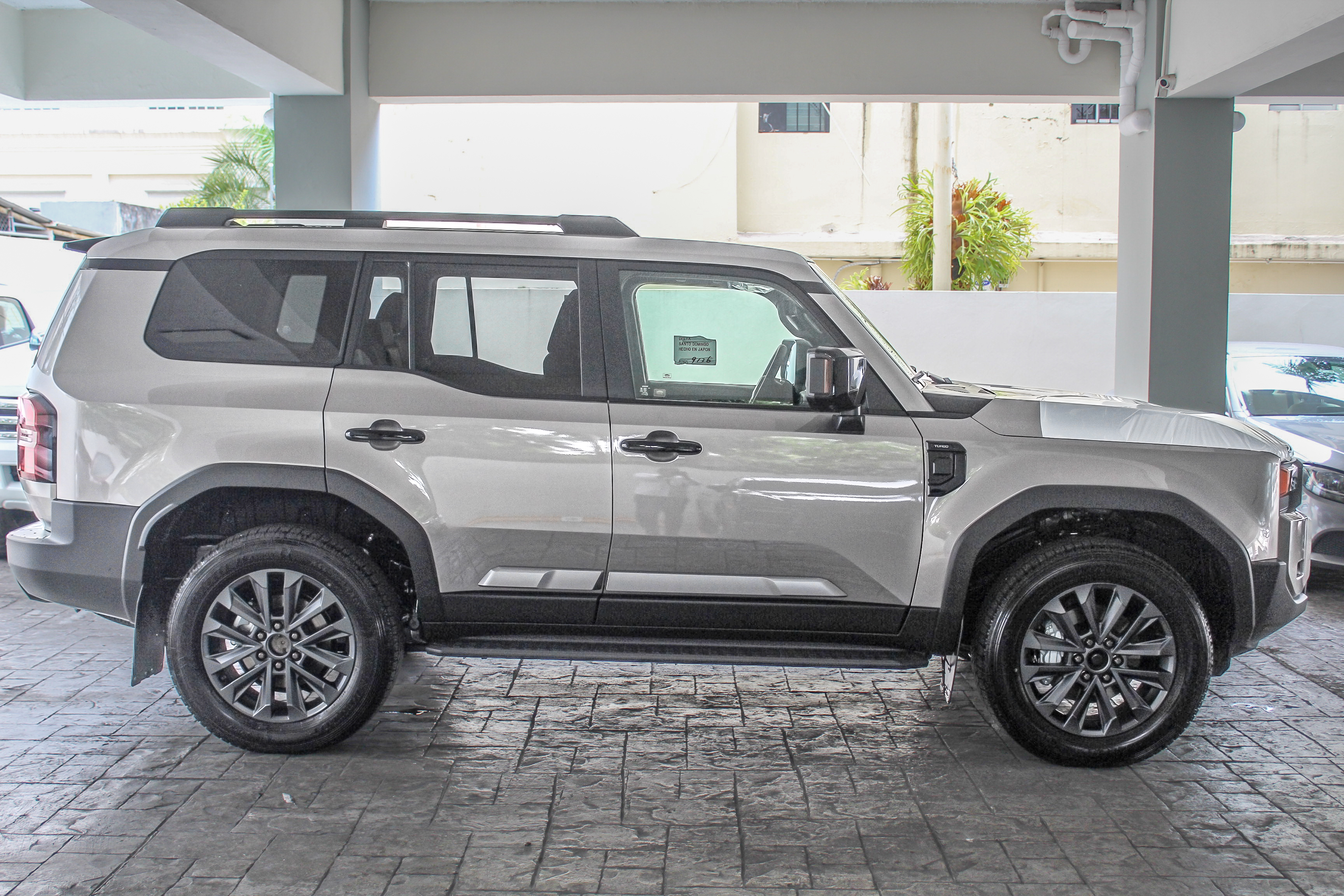 Toyota Land Cruiser Prado ADVENTURE 2025 Foto 7271038-4.jpg