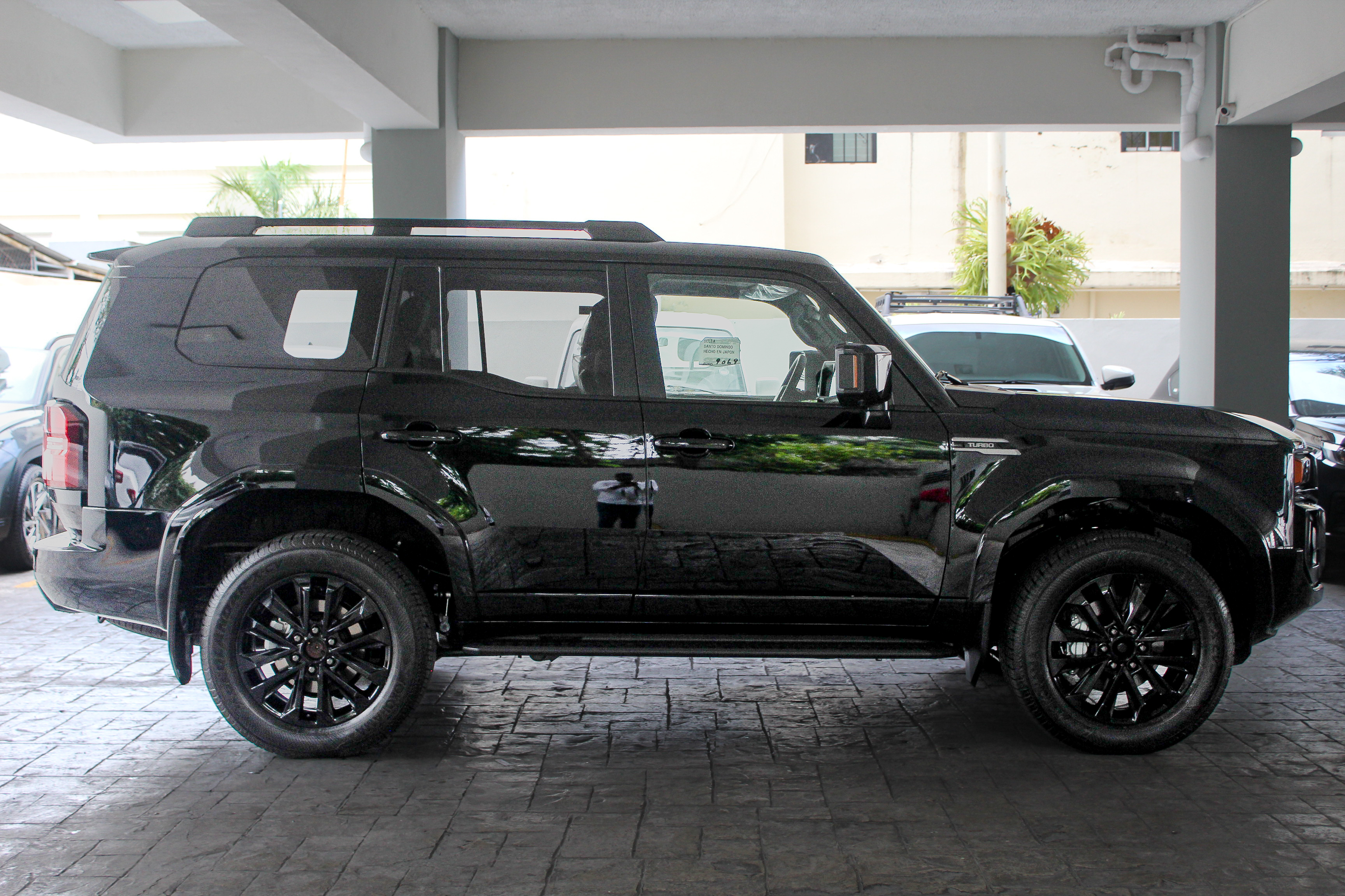 Toyota Land Cruiser Prado LUXURY 2025 Foto 7271039-4.jpg