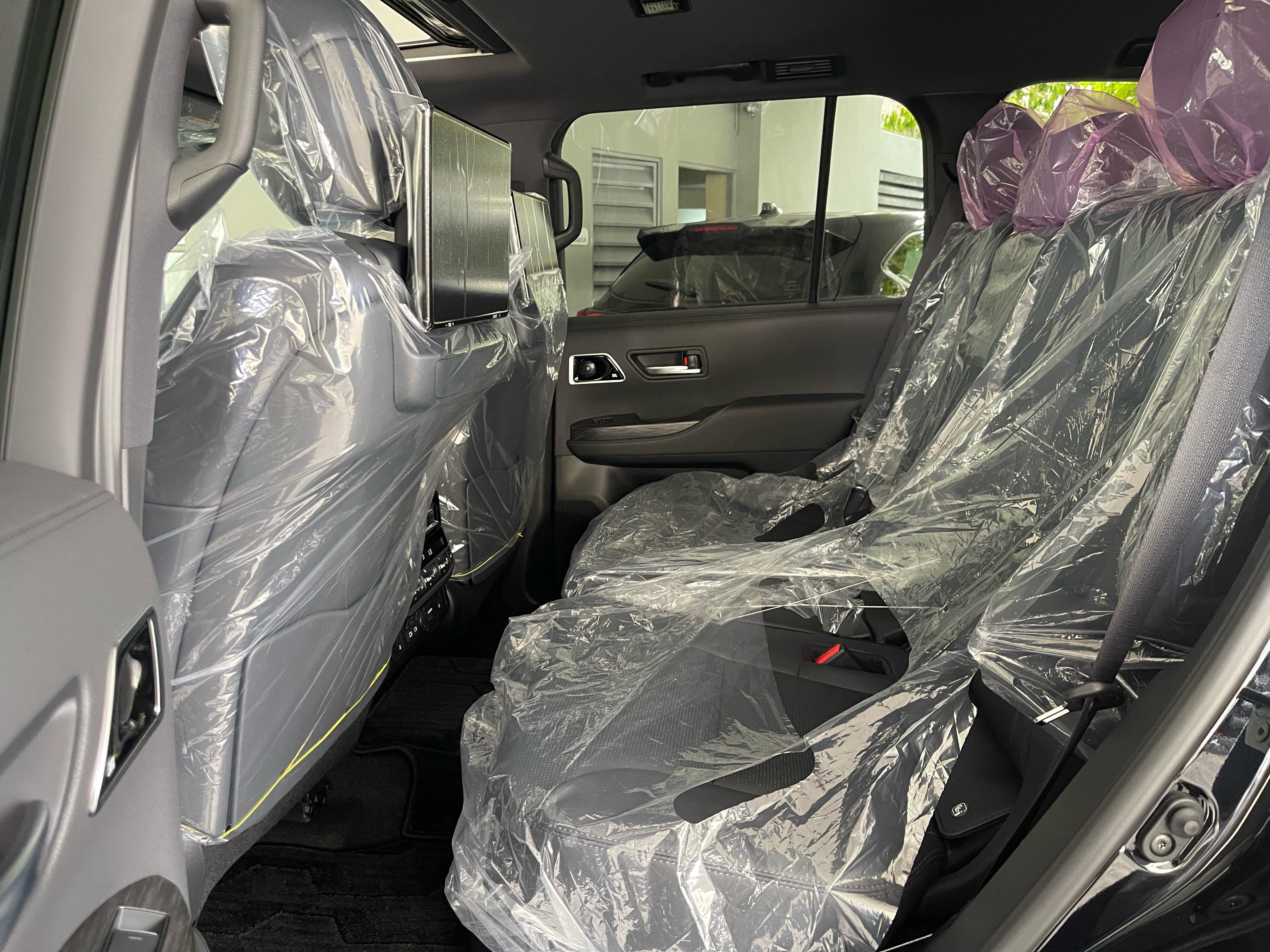 Toyota Land Cruiser 300 VXR 2025 Foto 7271040-10.jpg