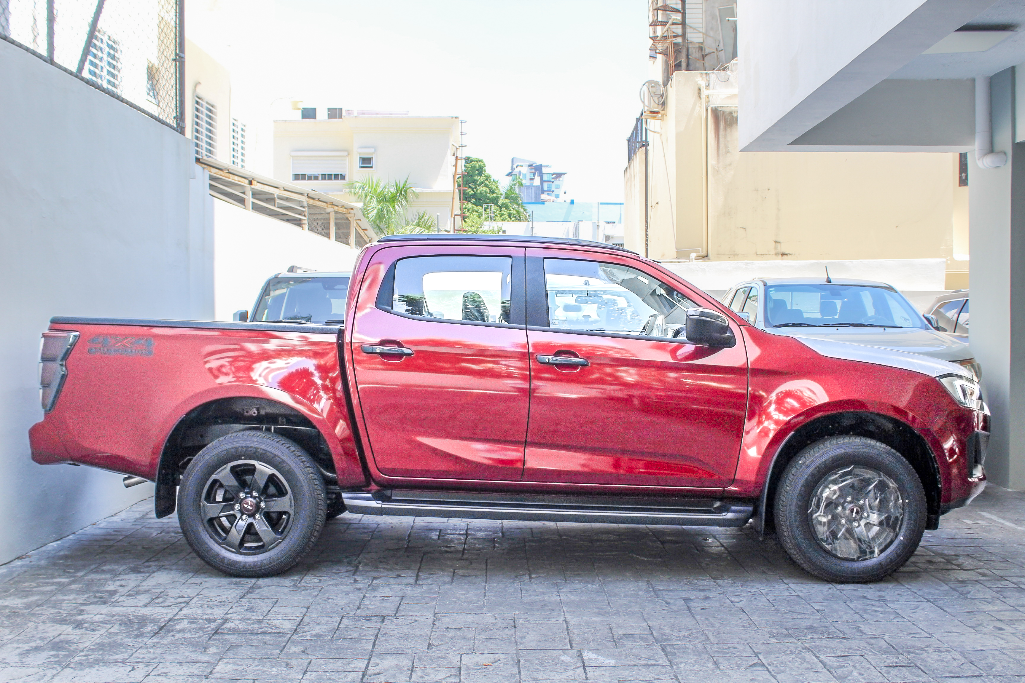 Isuzu Dmax LSE 2025 Foto 7271042-4.jpg