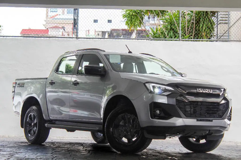 Isuzu Dmax LSE 2025 Foto 7271106-1.jpg