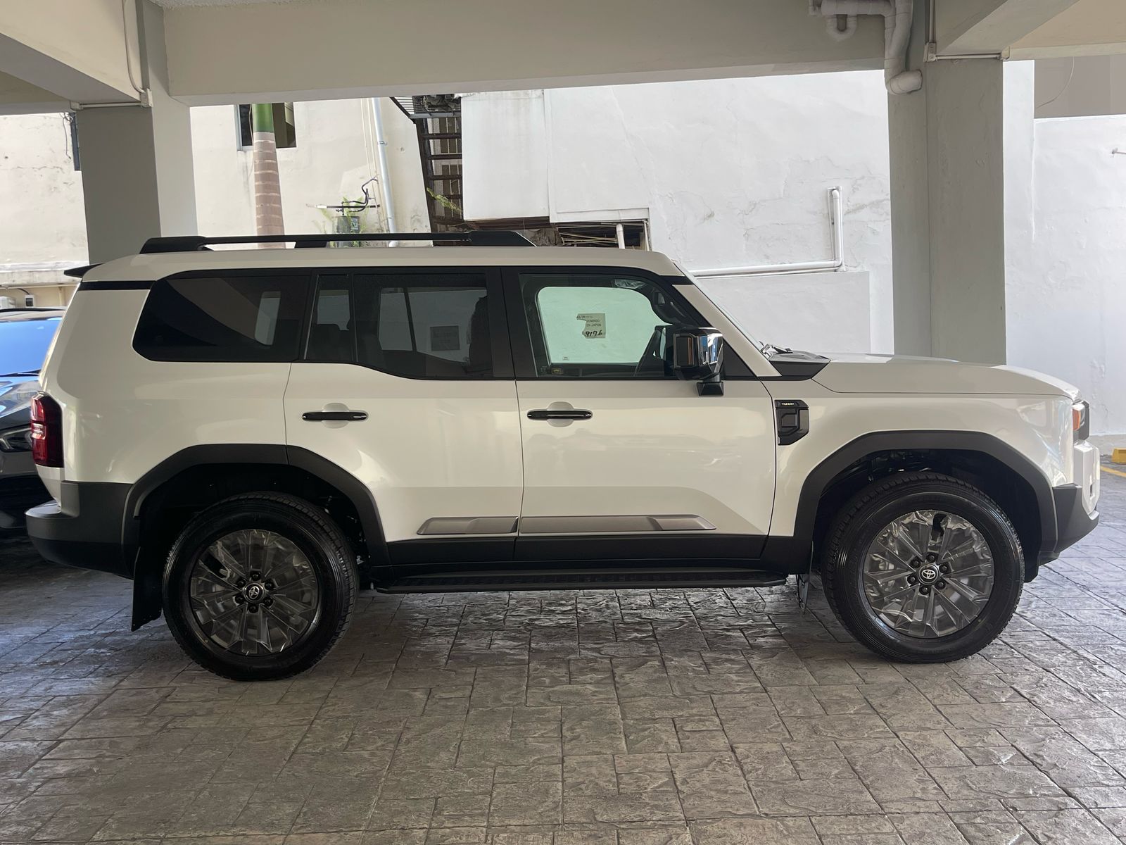Toyota Land Cruiser Prado ADVENTURE 2025 Foto 7271114-4.jpg