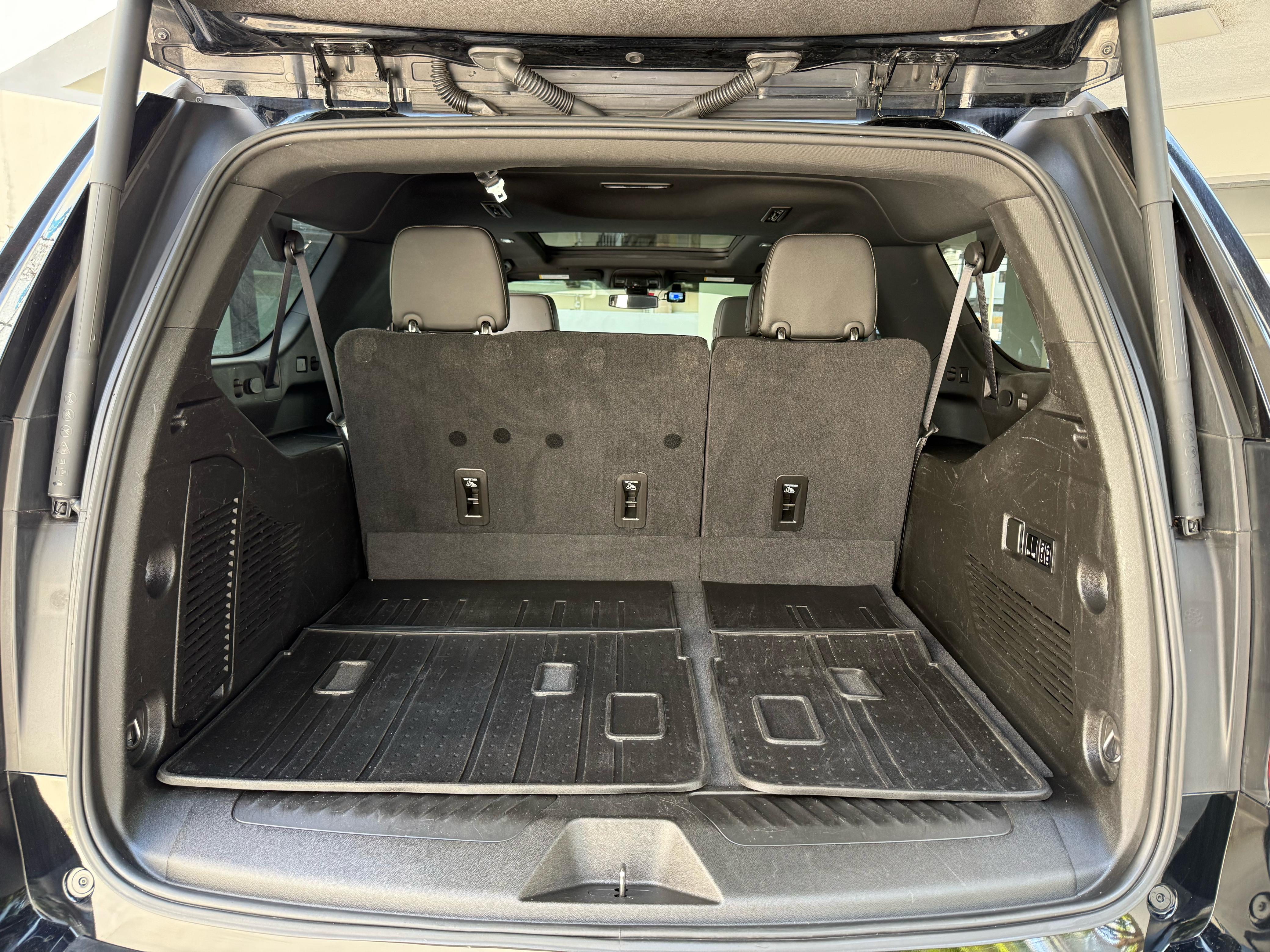 Chevrolet Suburban LT 2021 Foto 7271119-11.jpg
