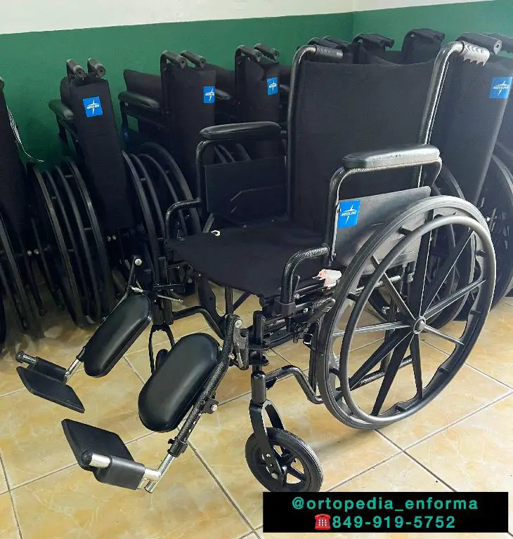 Silla de rueda  Foto 7271160-4.jpg