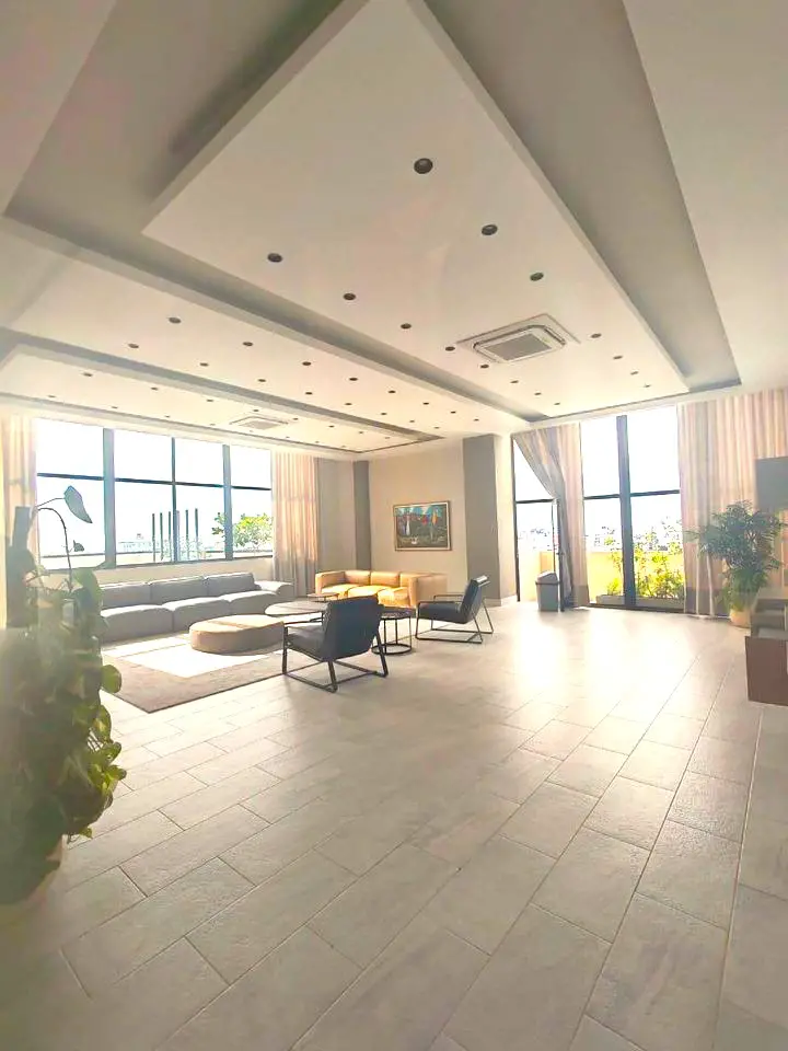 Alquiler de apartamento vacío nuevo a estrenar en Evaristo Morales Foto 7271199-5.jpg