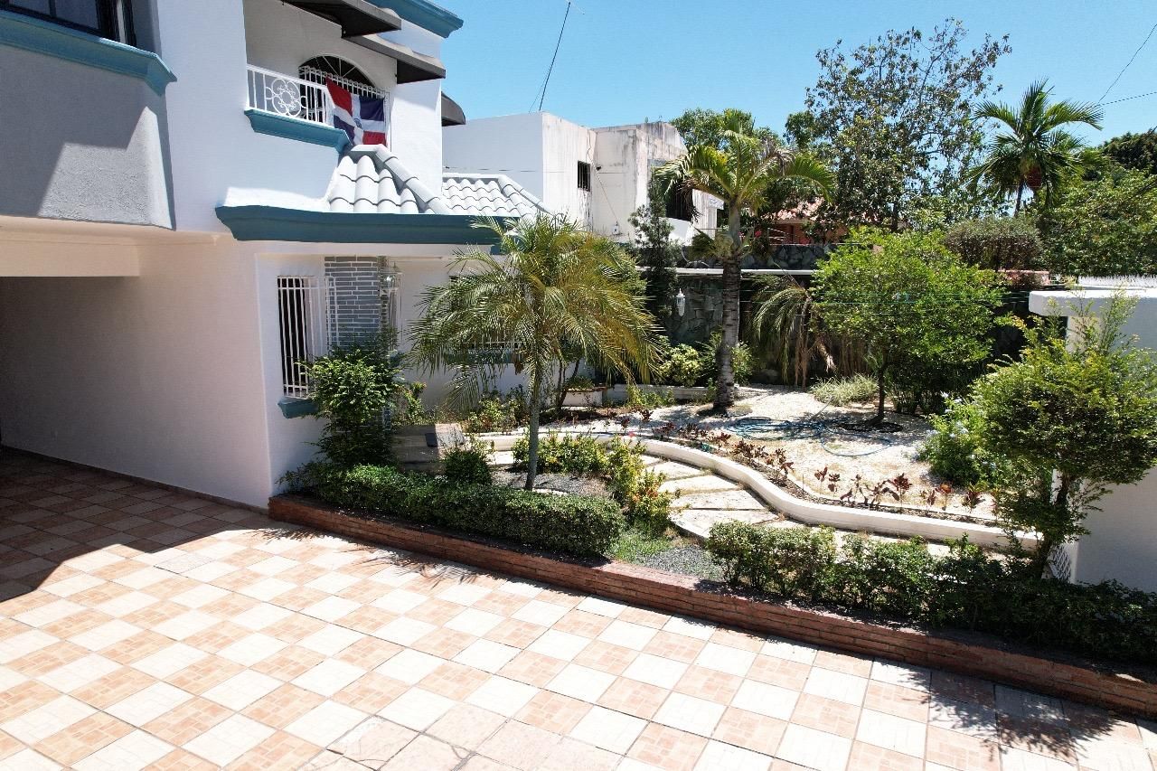 Casa en venta en Arroyo Hondo Viejo próximo a Galería 360 Foto 7271204-4.jpg