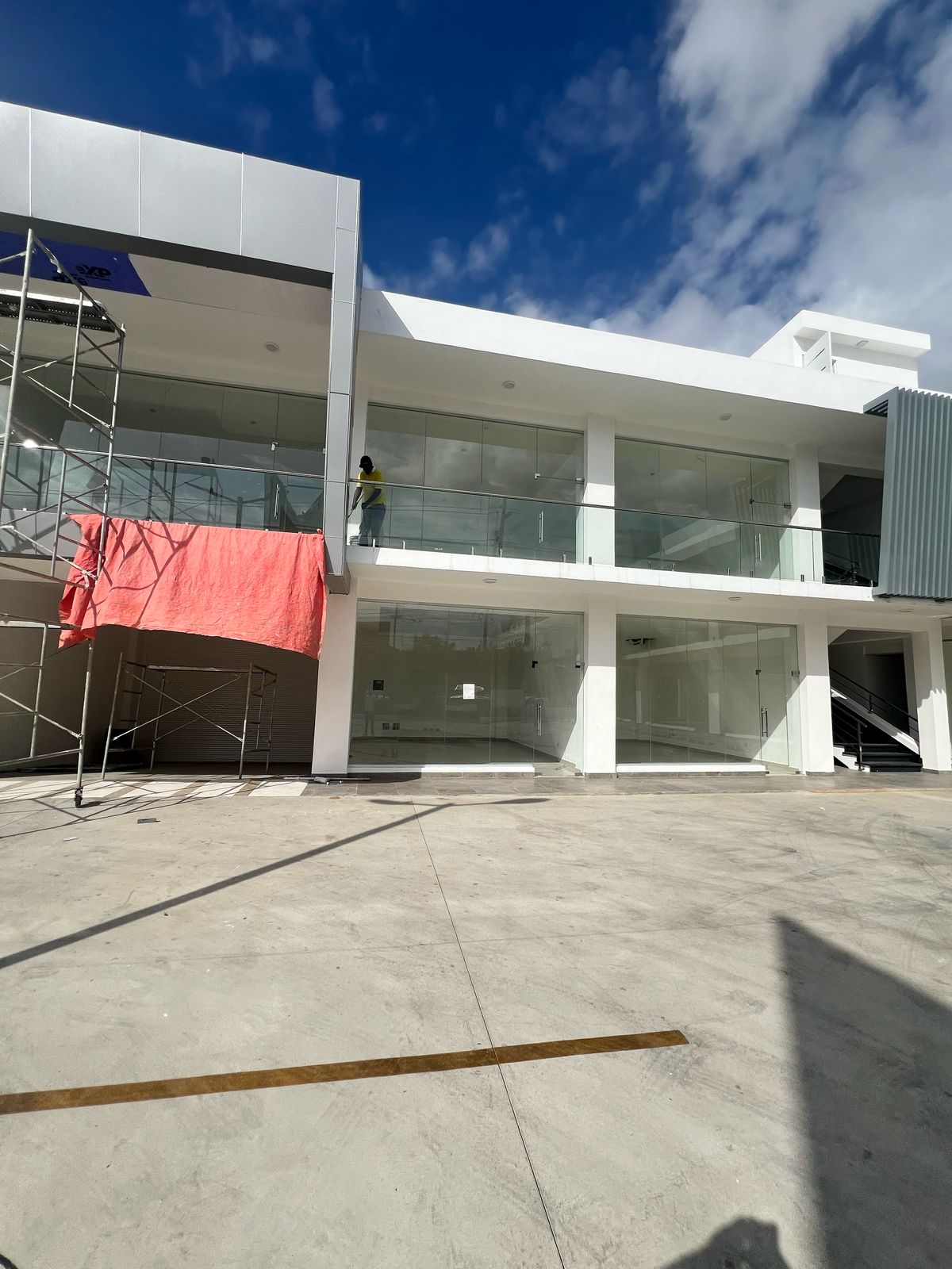 Locales en Plaza Nueva de Villa Carmen en alquiler Foto 7271205-5.jpg