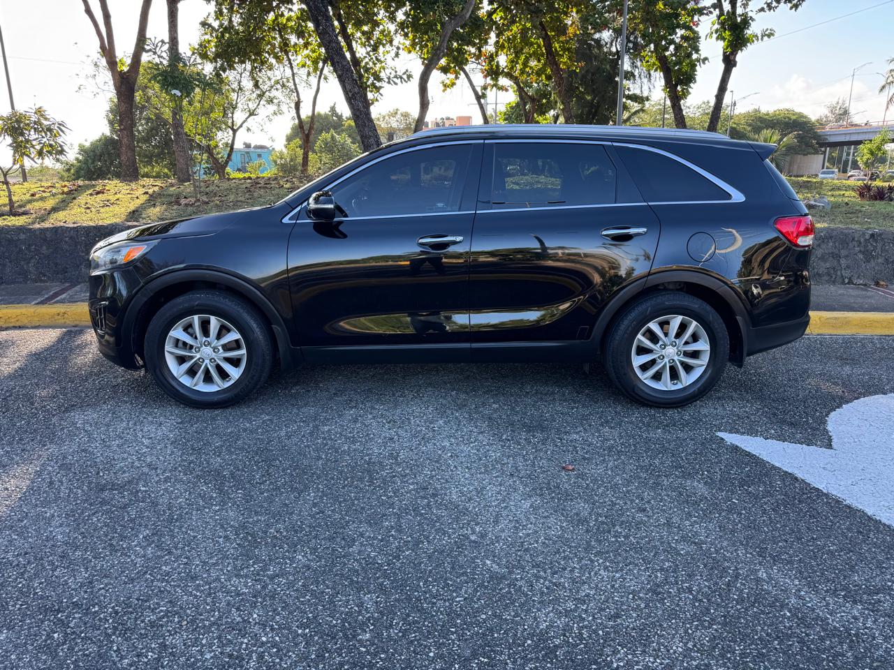 Kia Sorento 2016 impecable Foto 7271209-4.jpg