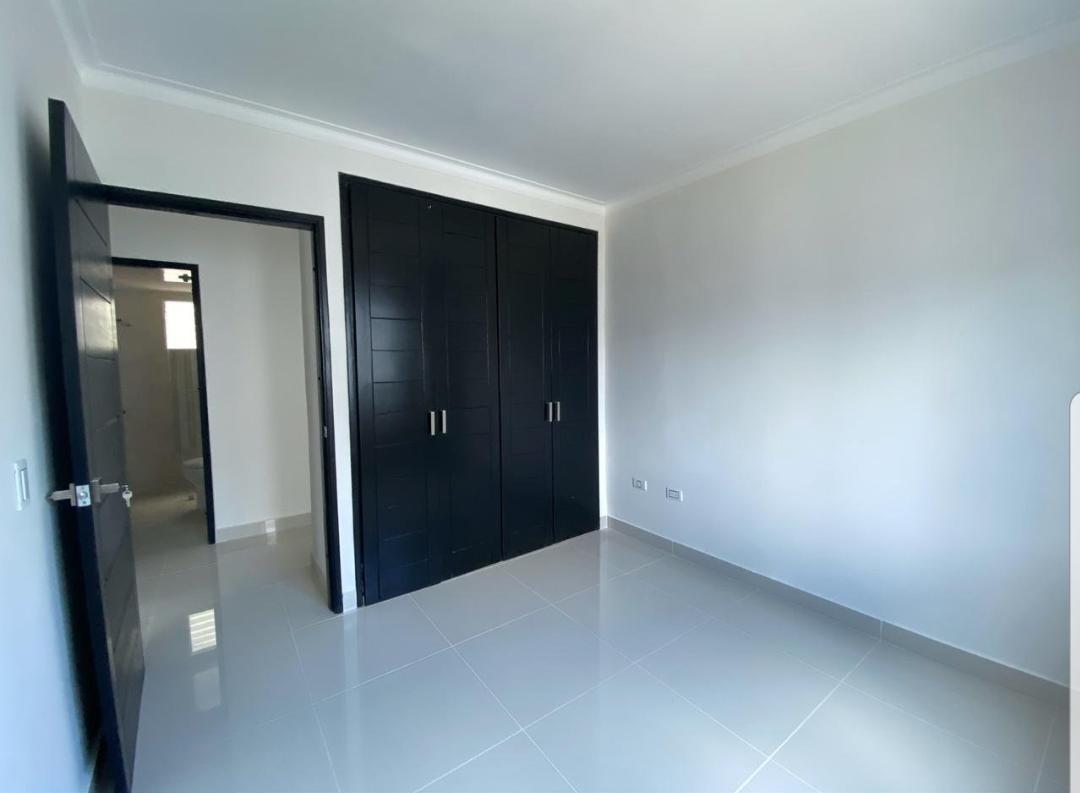 Vendo Apartamento en Santo Domingo Este  Foto 7271279-11.jpg