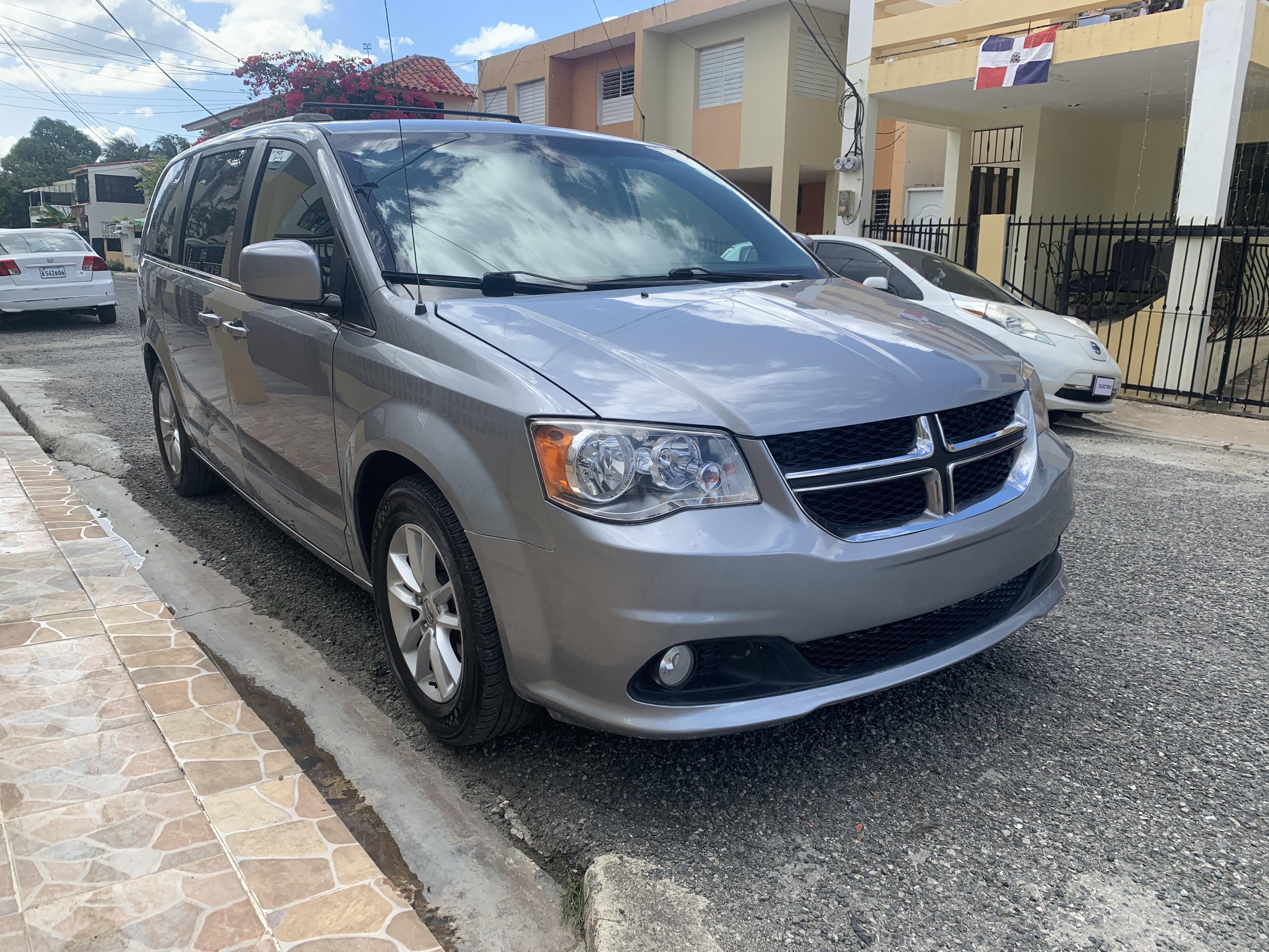 Dodge Grand Caraban SXT Foto 7271327-2.jpg