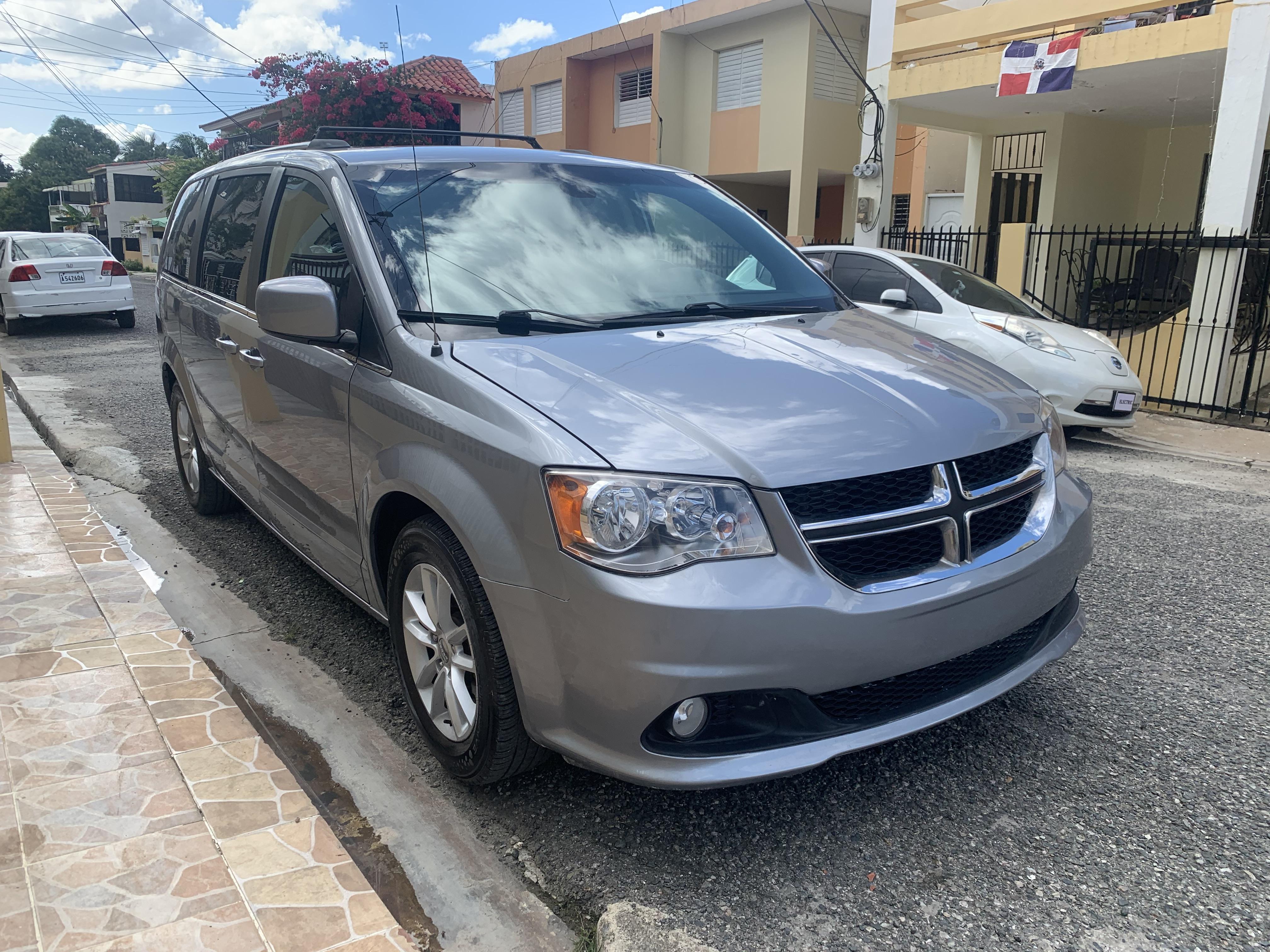 Dodge Grand Caraban SXT Foto 7271327-3.jpg