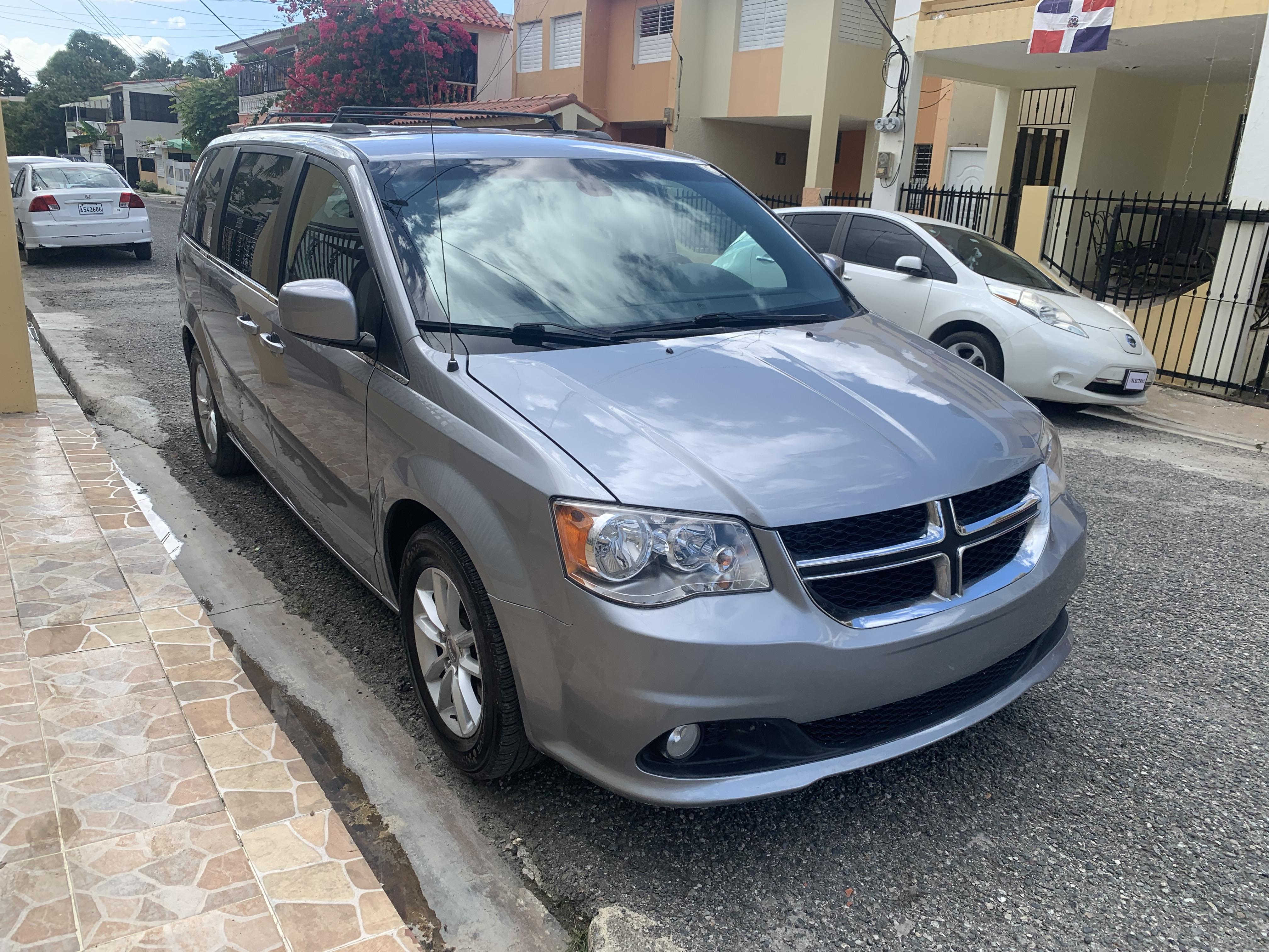 Dodge Grand Caraban SXT Foto 7271327-4.jpg
