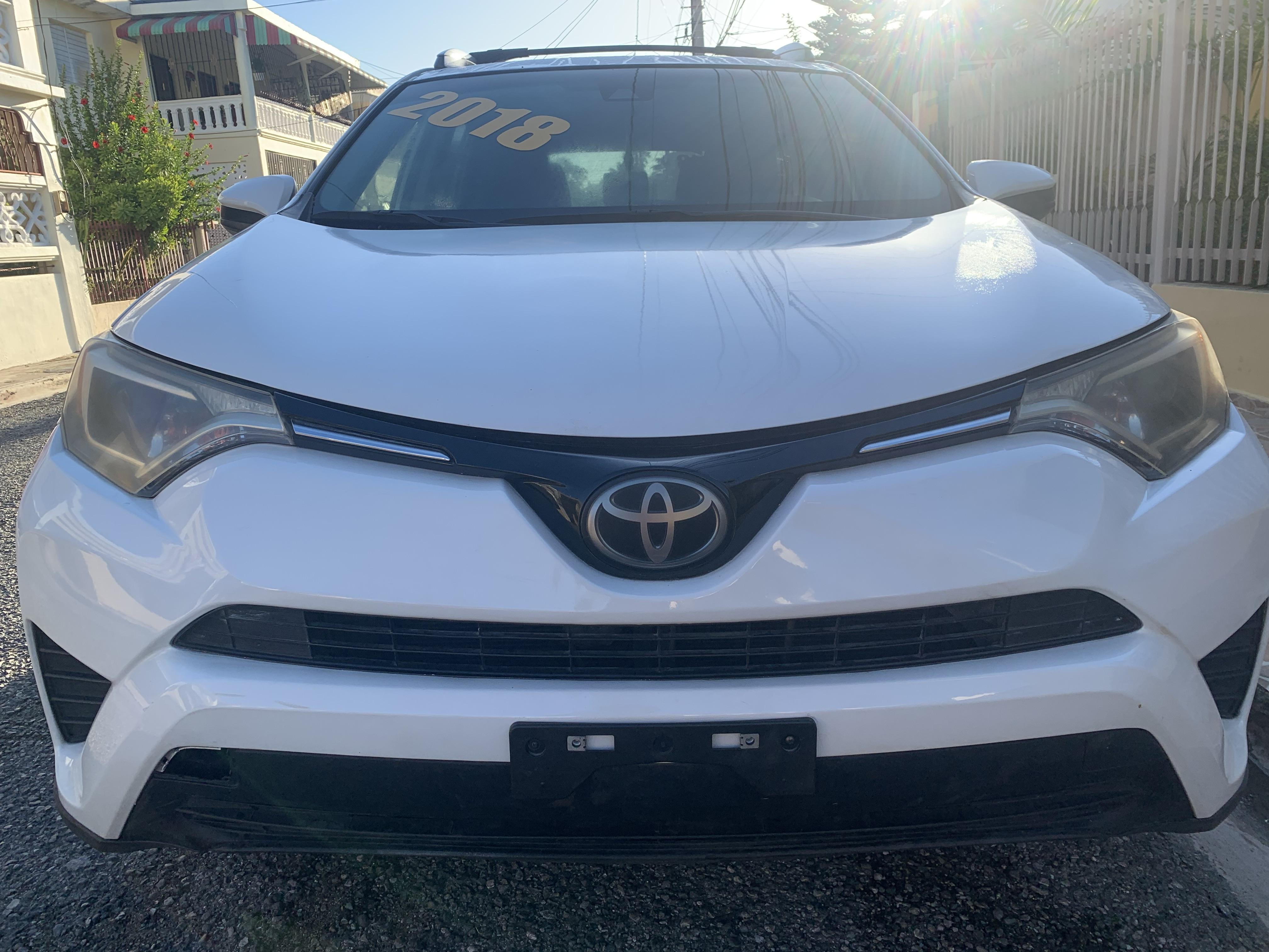 Toyota RAV4 2018 Foto 7271330-2.jpg