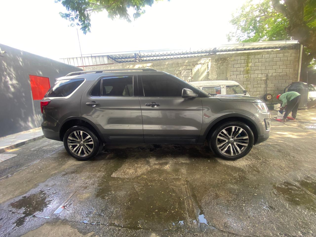 Ford Explorer 2017 Foto 7271335-1.jpg