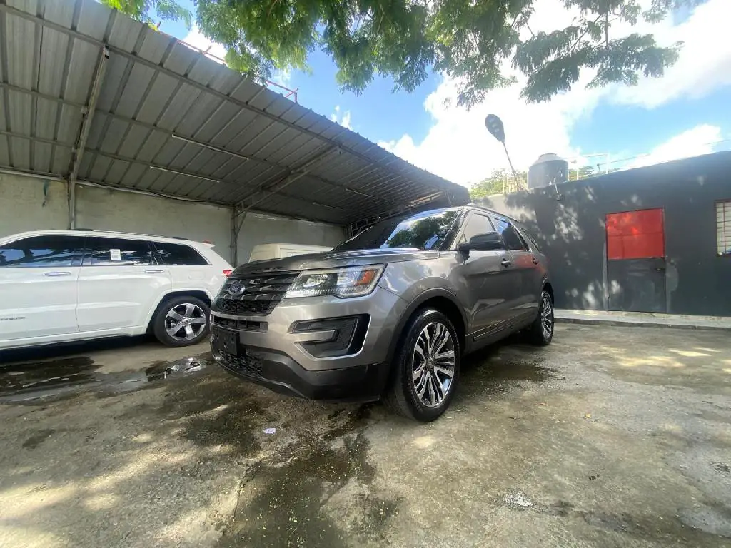 Ford Explorer 2017 Foto 7271335-2.jpg