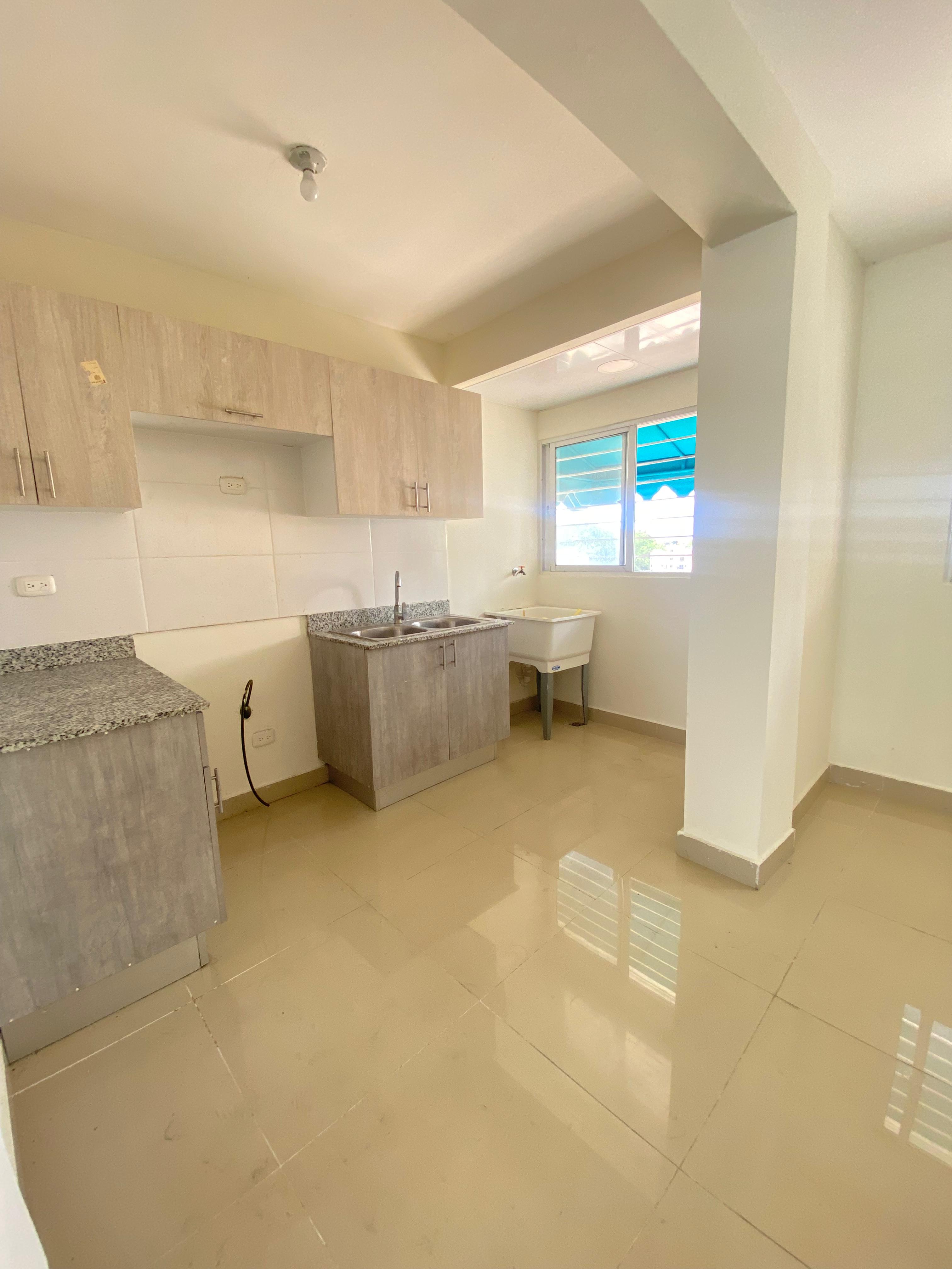 Apartamento en alquiler con opción a compra! de 3 habitaciones  Foto 7271337-3.jpg