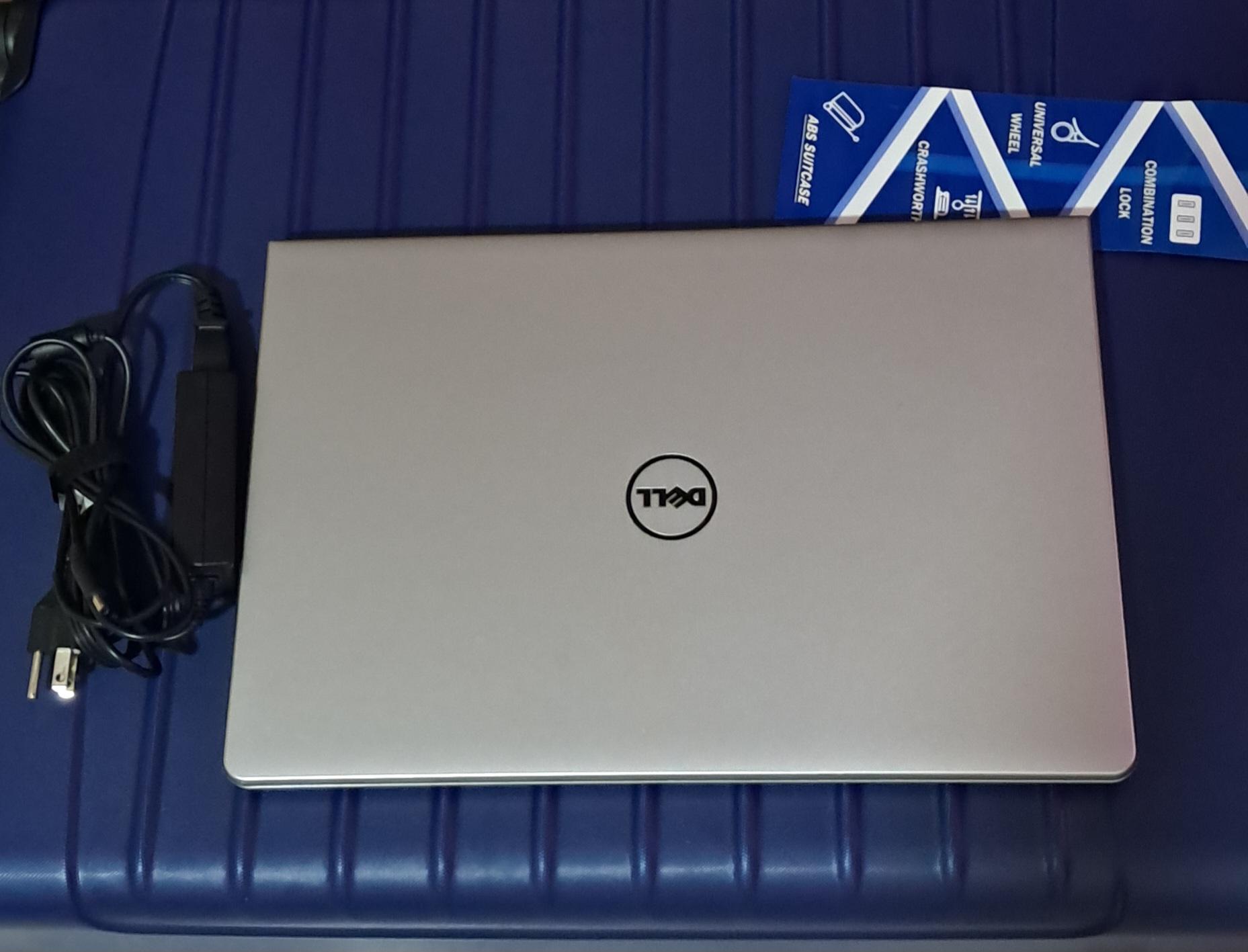 Laptop Dell Inspiron 5555 AMD TOUCH 512GB SSD 12GB Foto 7271440-3.jpg