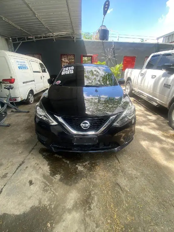 Nissan Sentra S 2019 Foto 7271454-1.jpg