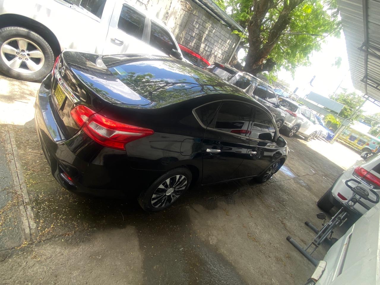 Nissan Sentra S 2019 Foto 7271454-7.jpg