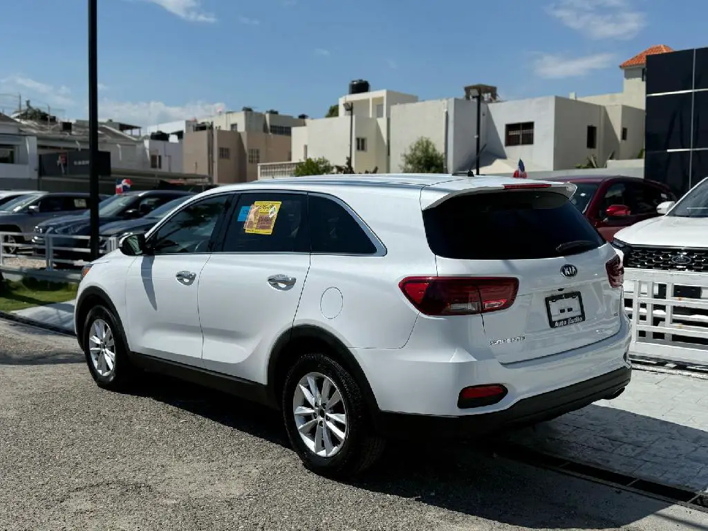 KIA SORENTO LX 2019 Foto 7271456-2.jpg