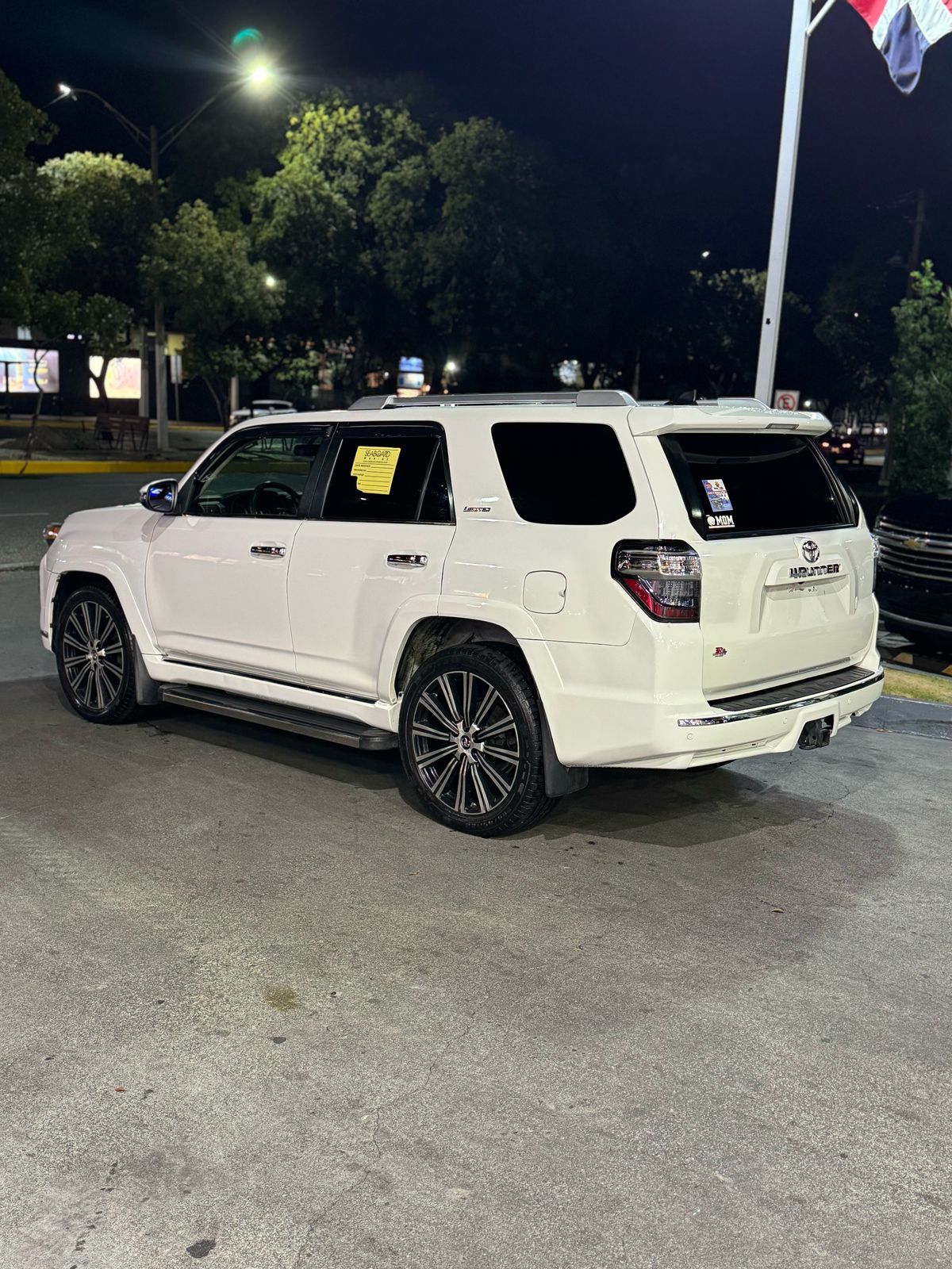 TOYOTA 4 RUNNER 2017 Foto 7271460-2.jpg