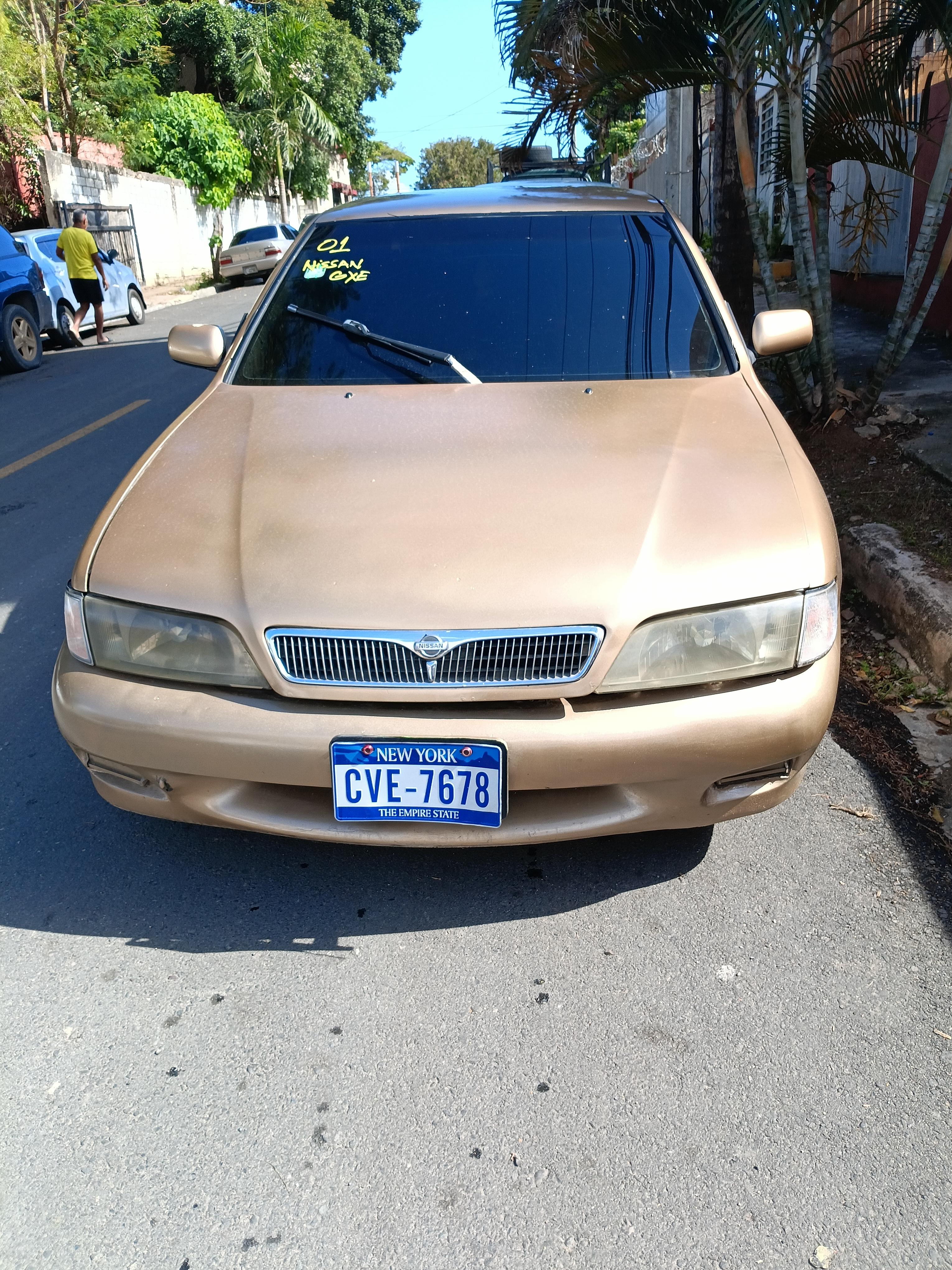 Mi Nissan Primera GXE 2001 Foto 7271485-2.jpg