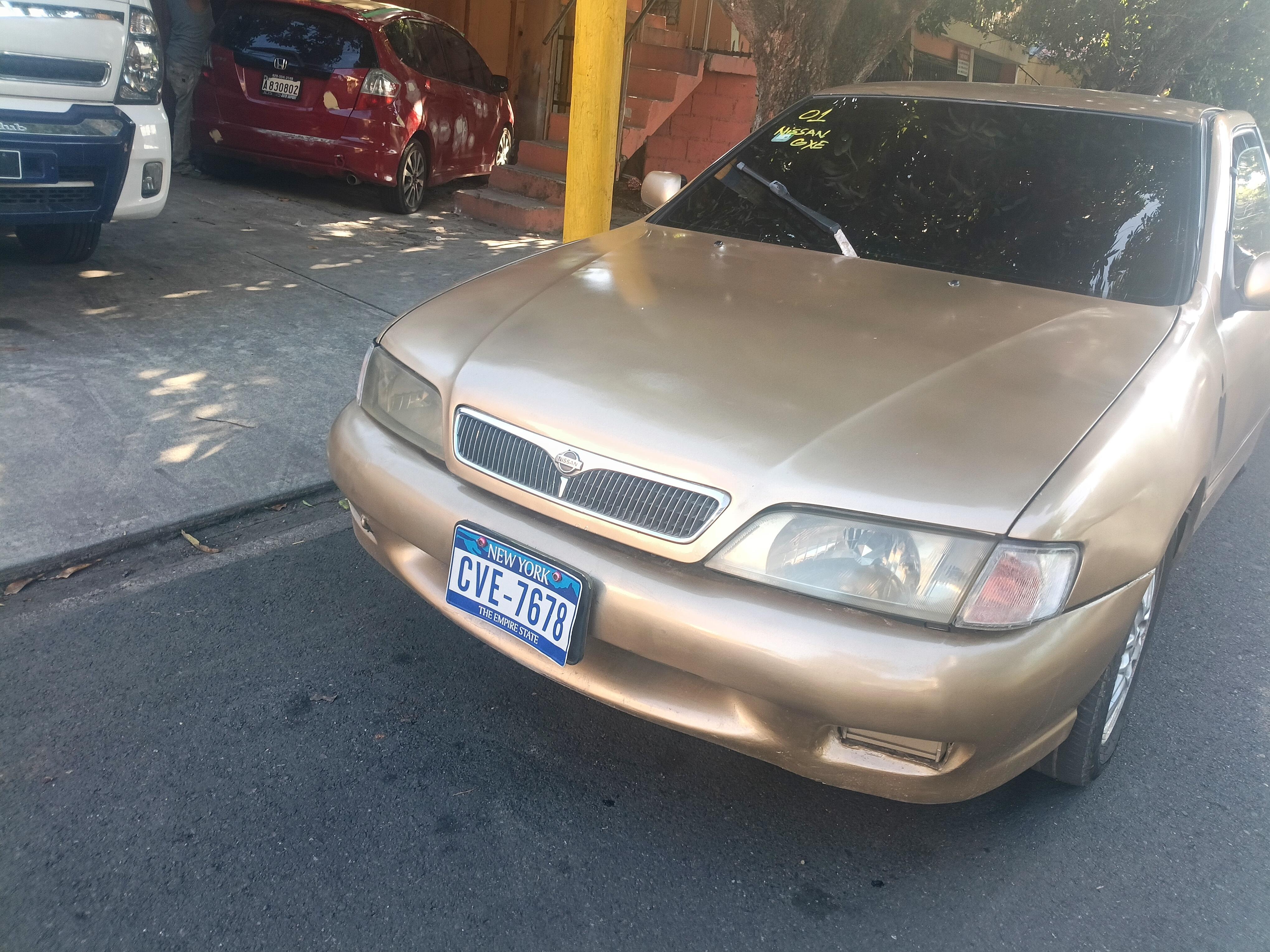 Mi Nissan Primera GXE 2001 Foto 7271485-3.jpg