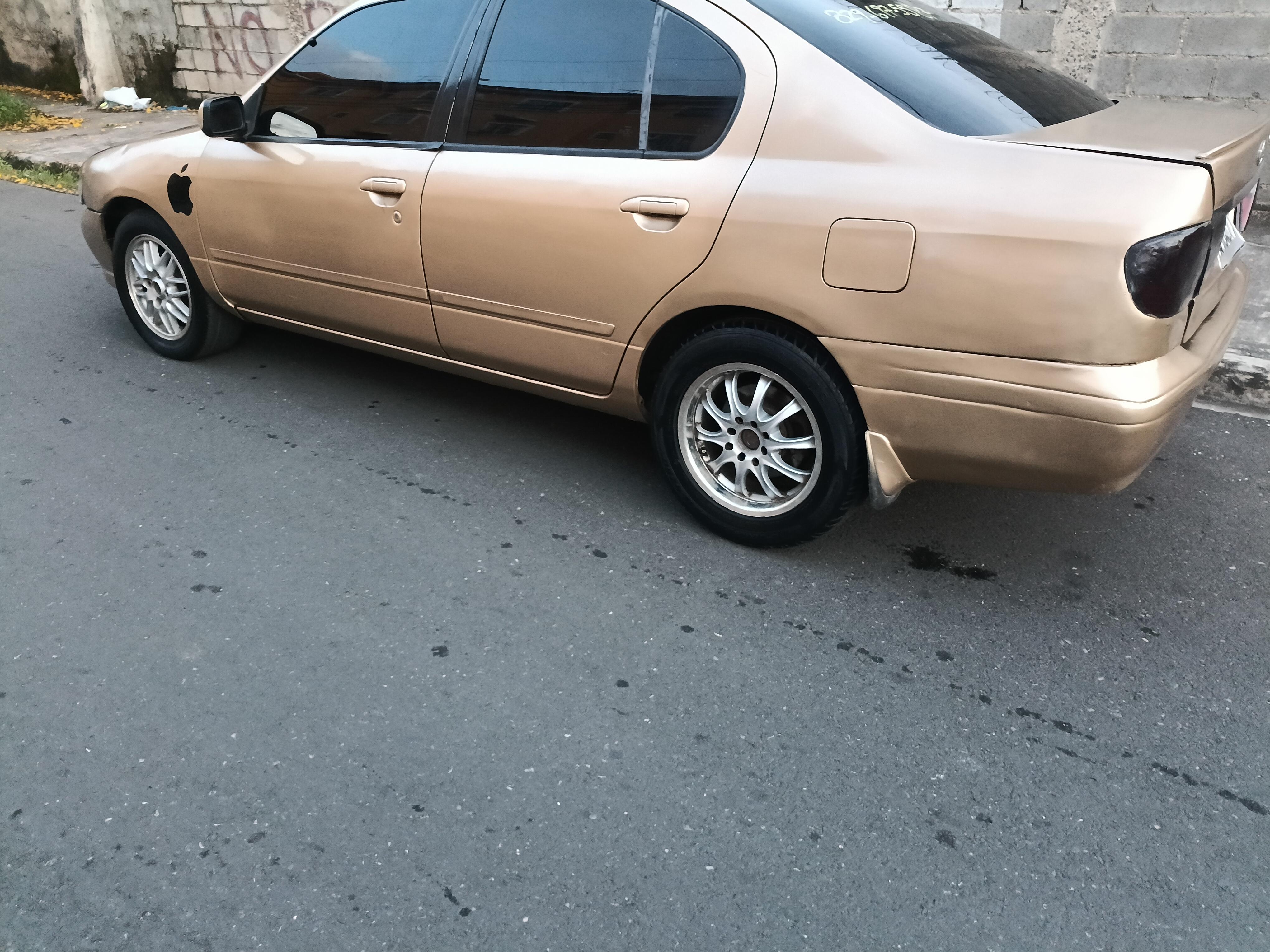 Mi Nissan Primera GXE 2001 Foto 7271485-7.jpg