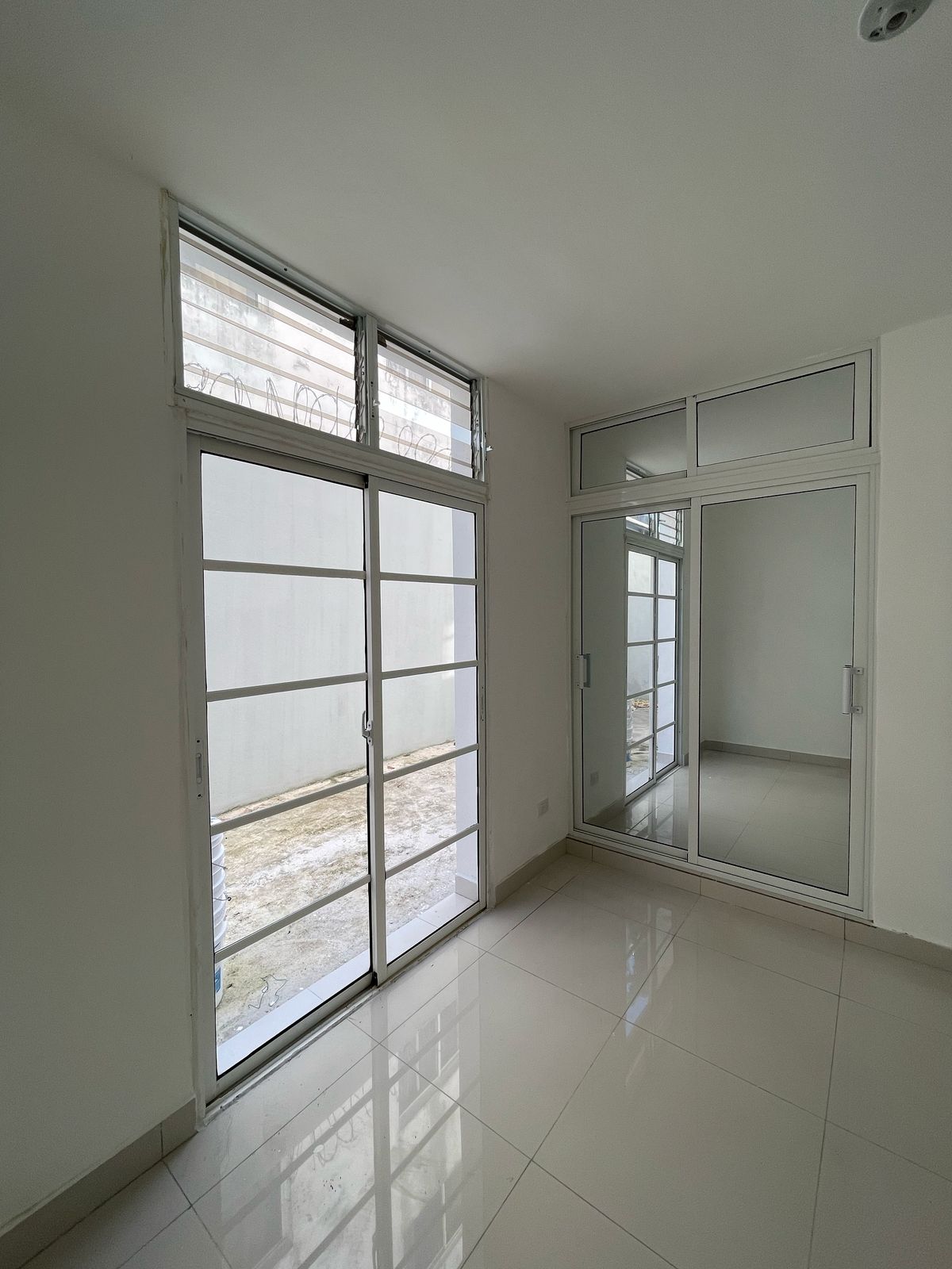 Hermosos apartamentos de 1 y 2 habitaciones en Bávaro  Foto 7271501-3.jpg