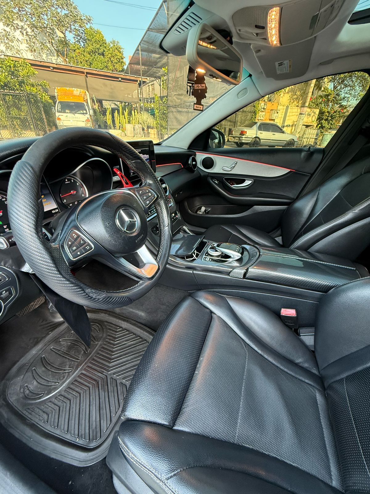 Mercedes Benz C300 4Matic 2015 PANORAMICO Foto 7271511-12.jpg
