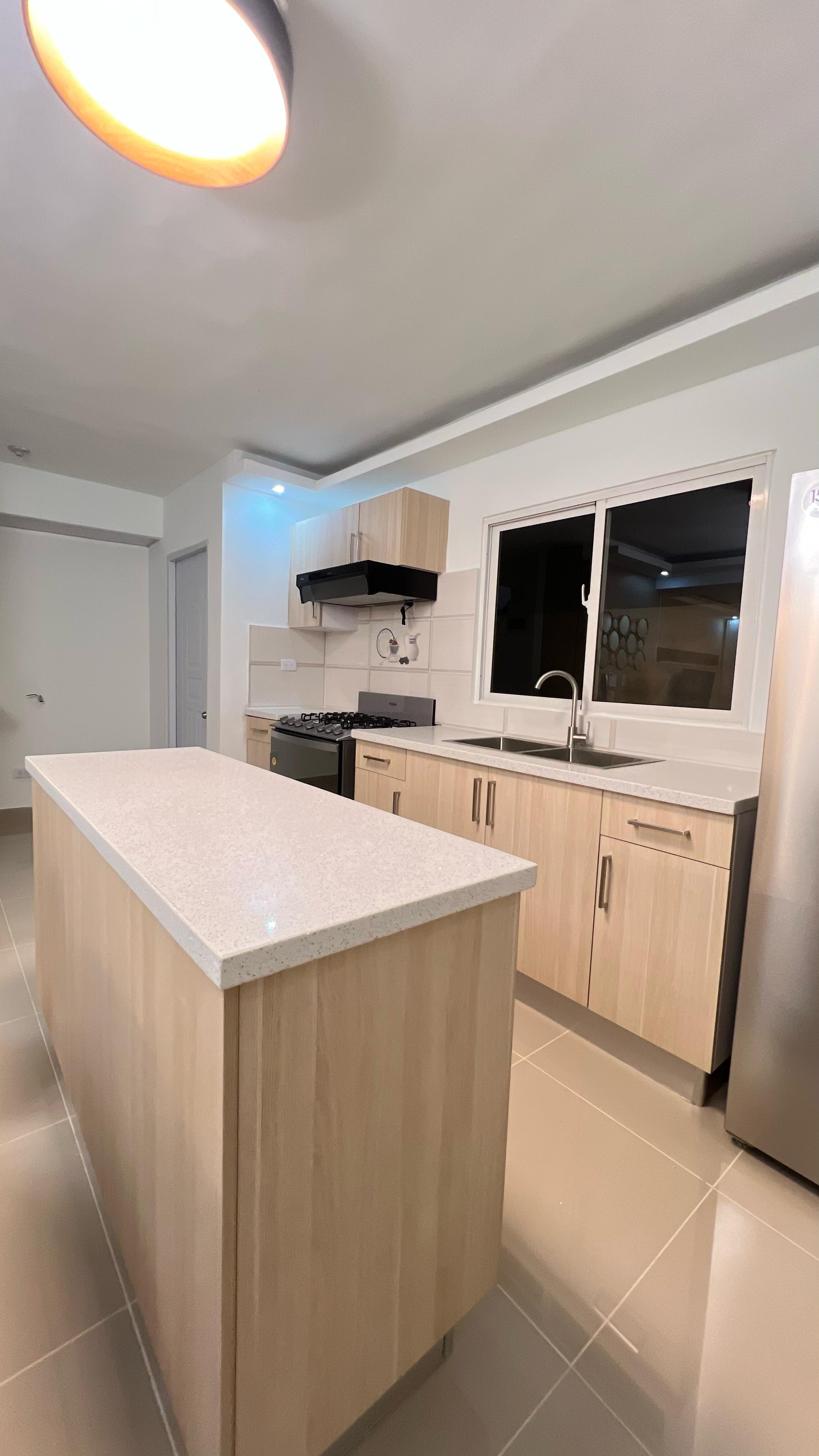 Se vende apartamento con acceso a la Aut. de san isidro y la avenida e Foto 7271555-4.jpg