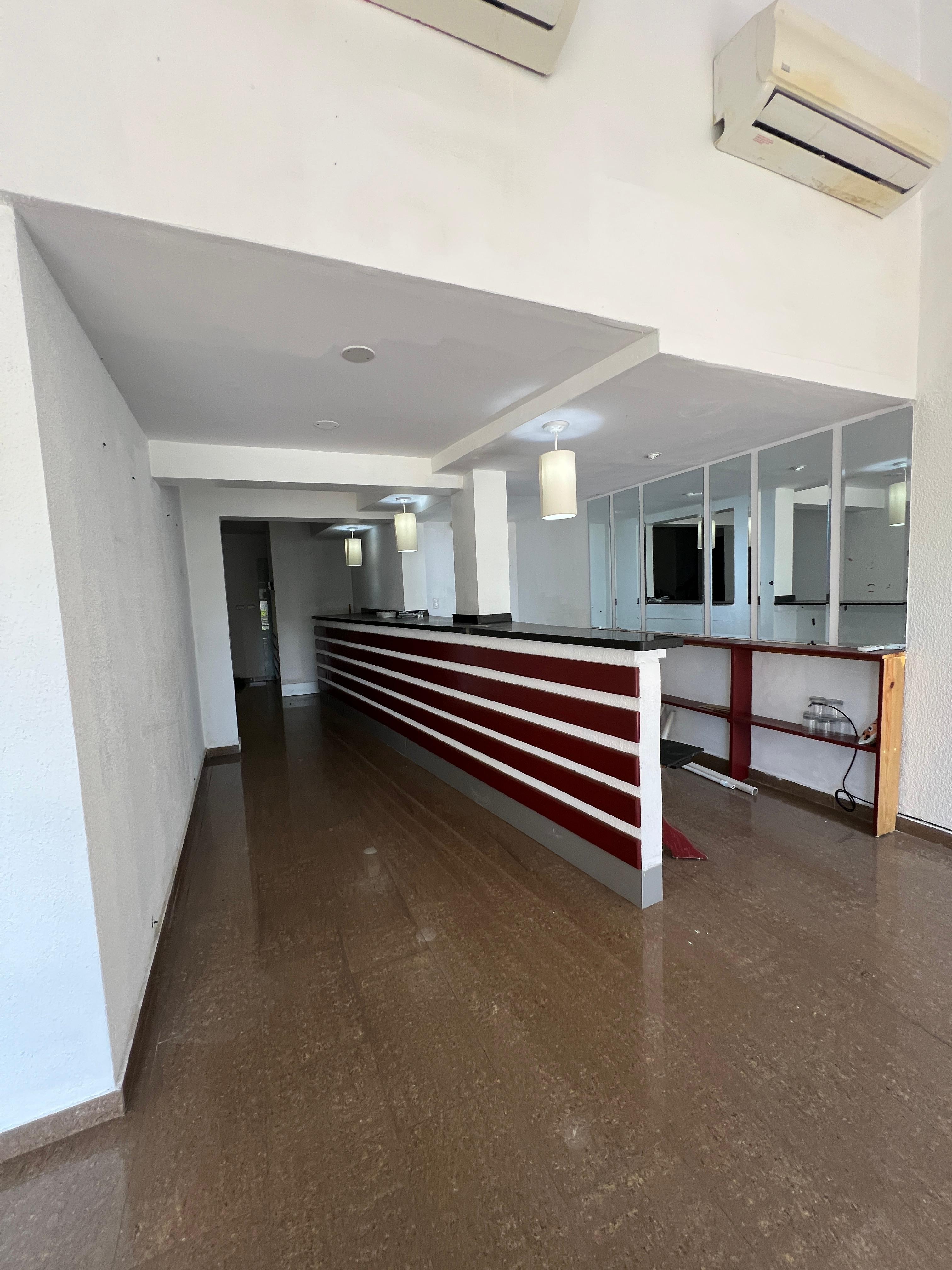 Alquiler Local Comercial Av Enriquillo Foto 7271578-3.jpg