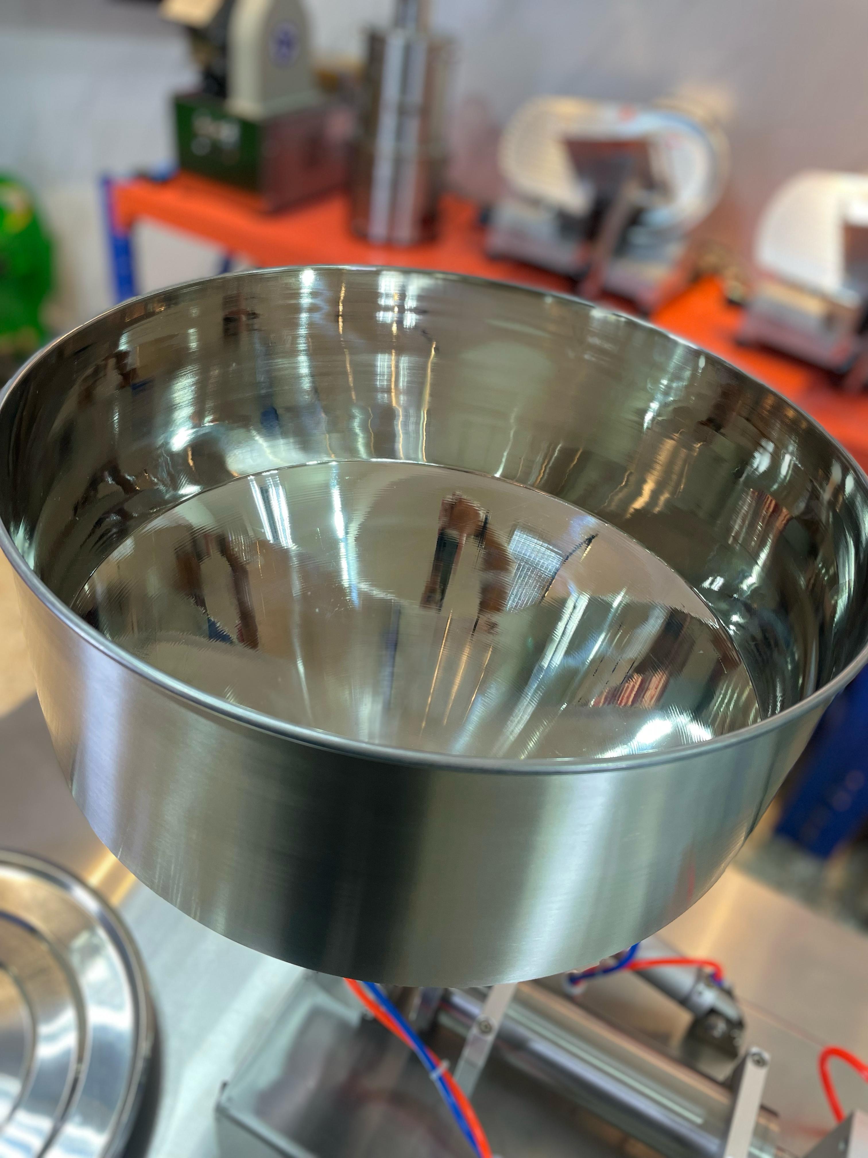 Llenadora automatica de liquidos viscosos shampoo miel jugo aceite sal Foto 7271627-9.jpg